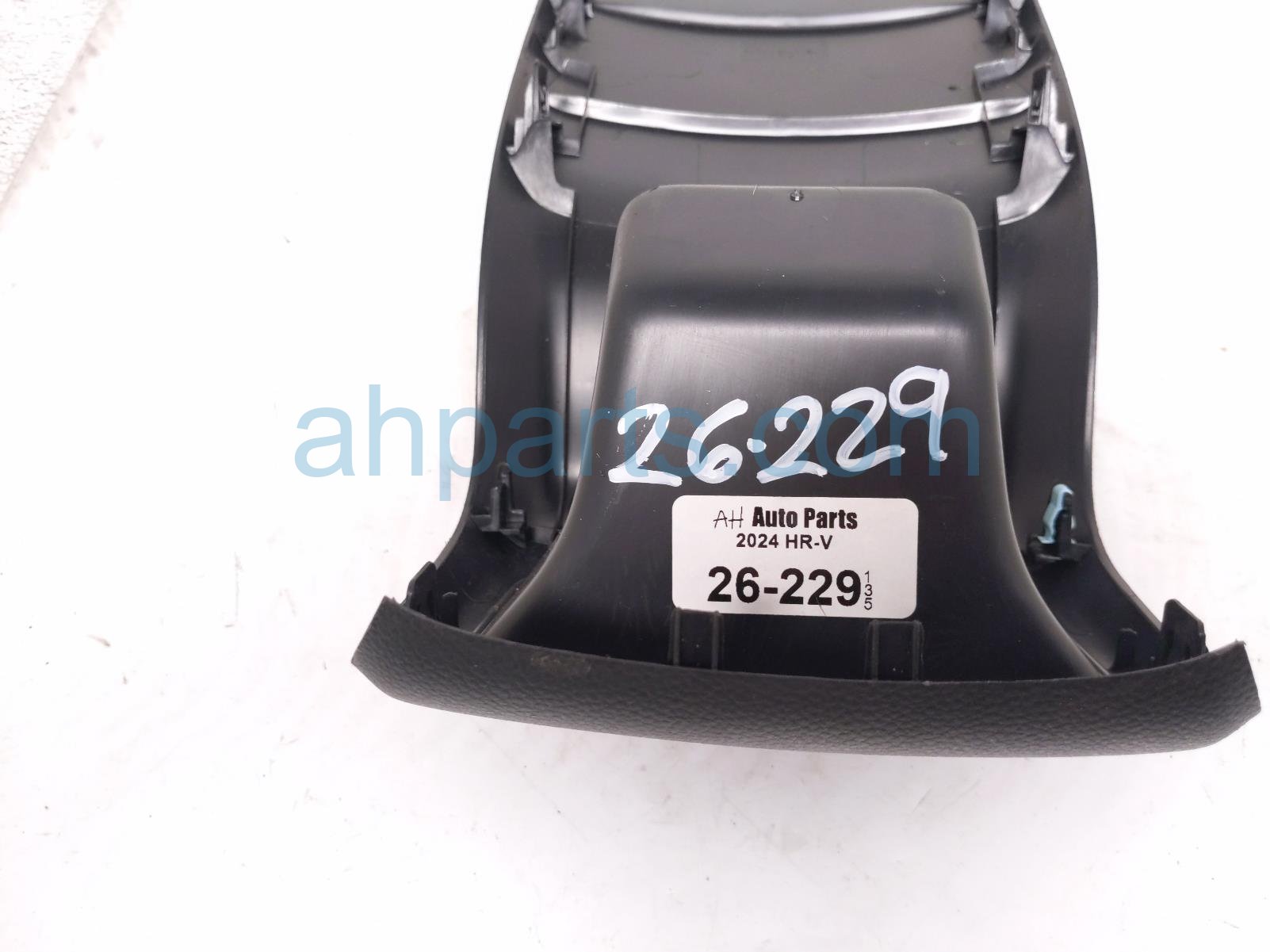 2024 Honda HR V Rear Console Trim Panel Blk 83450 3W0 A01ZA Replacement 2024 Honda HR V Rear Console Trim Panel Blk 83450 3W0 A01ZA Replacement thumbnail