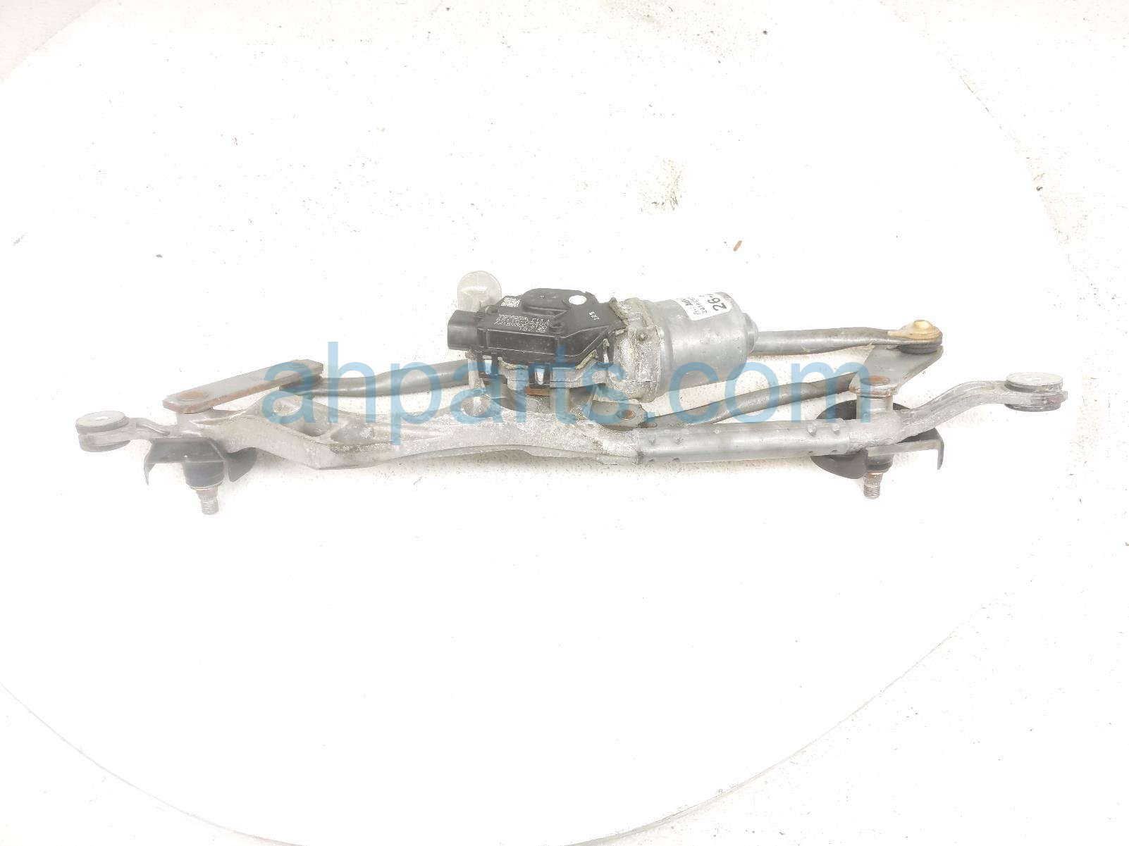 Toyota FRT WINDSHIELD WIPER MOTOR & LINKAGE