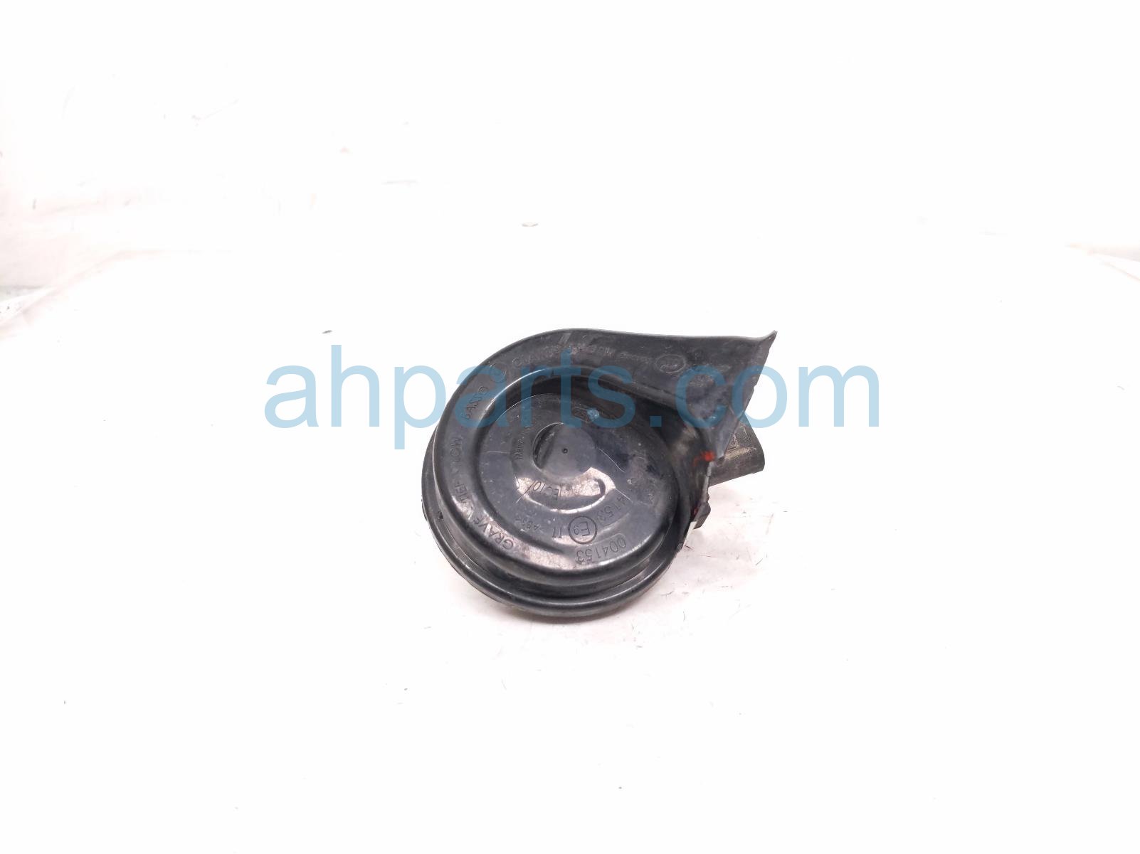 2011 Porsche Panamera Horn Assy 970 635 021 02 Replacement 2011 Porsche Panamera Horn Assy 970 635 021 02 Replacement thumbnail