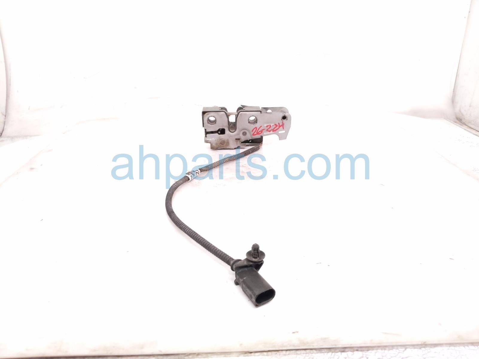 2011 Porsche Panamera Hood Lock / Latch Assy PAB 823 509 Replacement 2011 Porsche Panamera Hood Lock / Latch Assy PAB 823 509 Replacement thumbnail
