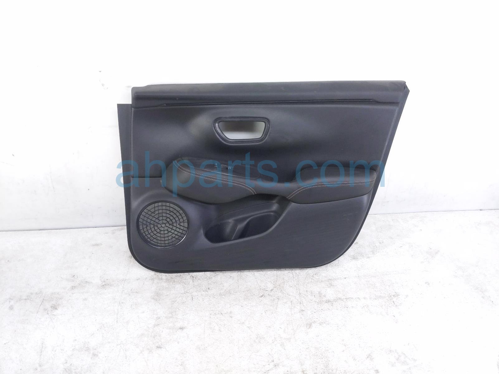 Honda FR/RH INTERIOR DOOR PANEL - BLACK