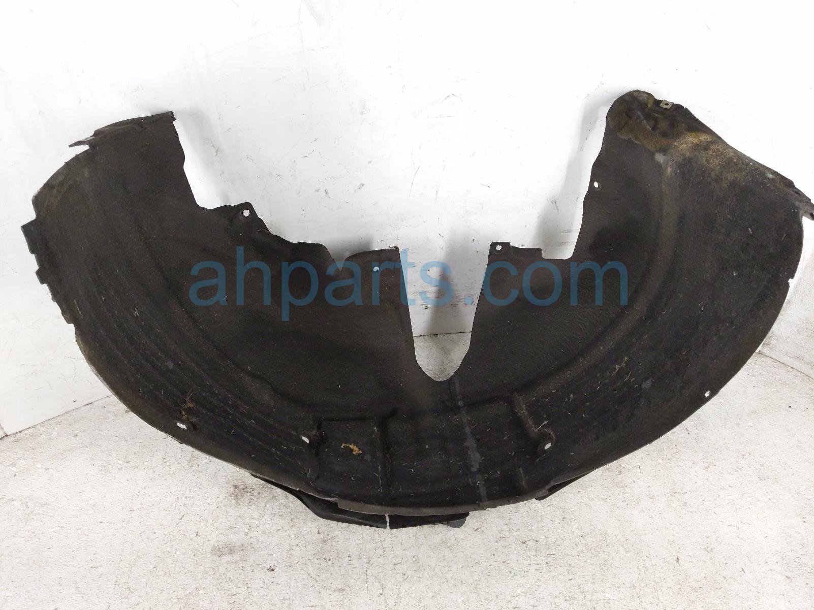 2011 Porsche Panamera Rear Passenger Inner Fender Liner 970 504 134 04 Replacement 2011 Porsche Panamera Rear Passenger Inner Fender Liner 970 504 134 04 Replacement thumbnail
