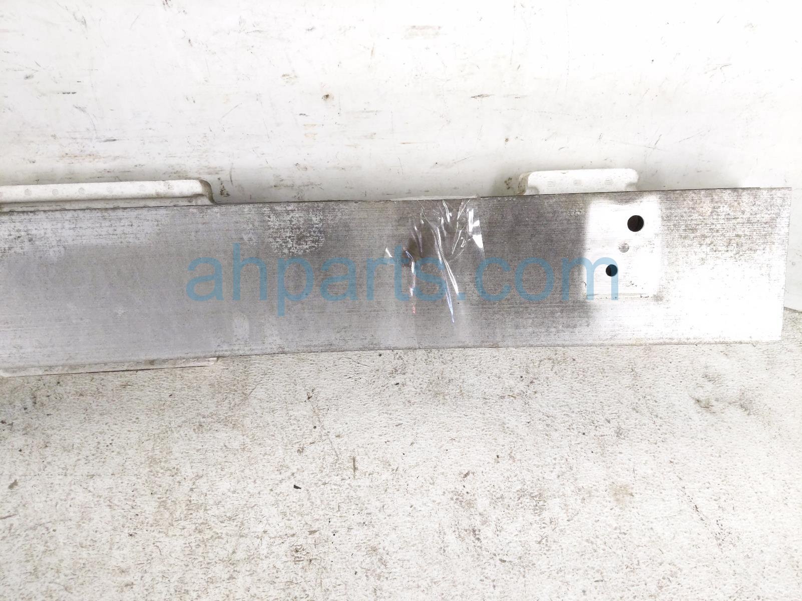 2014 Toyota Prius Beam Rear Bumper Reinforcement Bar 52615 47020 Replacement 2014 Toyota Prius Beam Rear Bumper Reinforcement Bar 52615 47020 Replacement thumbnail