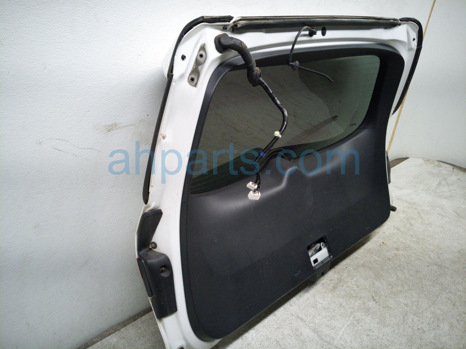 2020 Honda Pilot Deck Trunk Lid Lift Gate / Tail Gate White 68100 TG7 A11ZZ Replacement 2020 Honda Pilot Deck Trunk Lid Lift Gate / Tail Gate White 68100 TG7 A11ZZ Replacement thumbnail