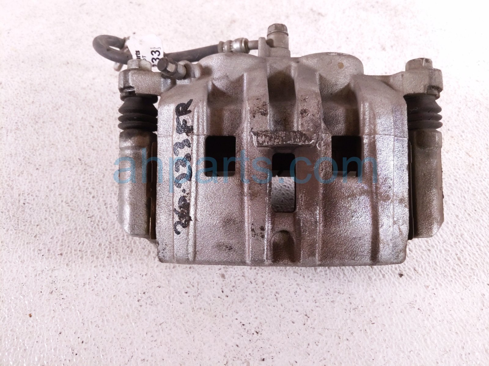 2020 Honda Pilot Core Core Front Passenger Brake Caliper 45018 TZ5 A03 Replacement 2020 Honda Pilot Core Core Front Passenger Brake Caliper 45018 TZ5 A03 Replacement thumbnail
