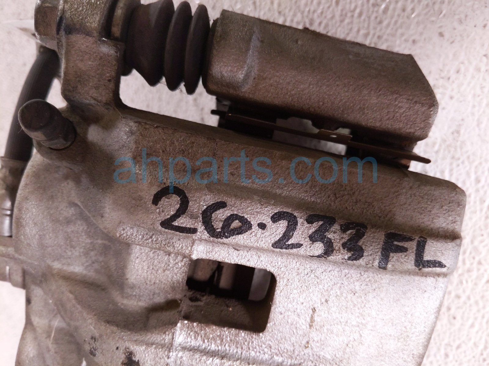 2020 Honda Pilot Core Core Front Driver Brake Caliper 45019 TZ5 A03 Replacement 2020 Honda Pilot Core Core Front Driver Brake Caliper 45019 TZ5 A03 Replacement thumbnail