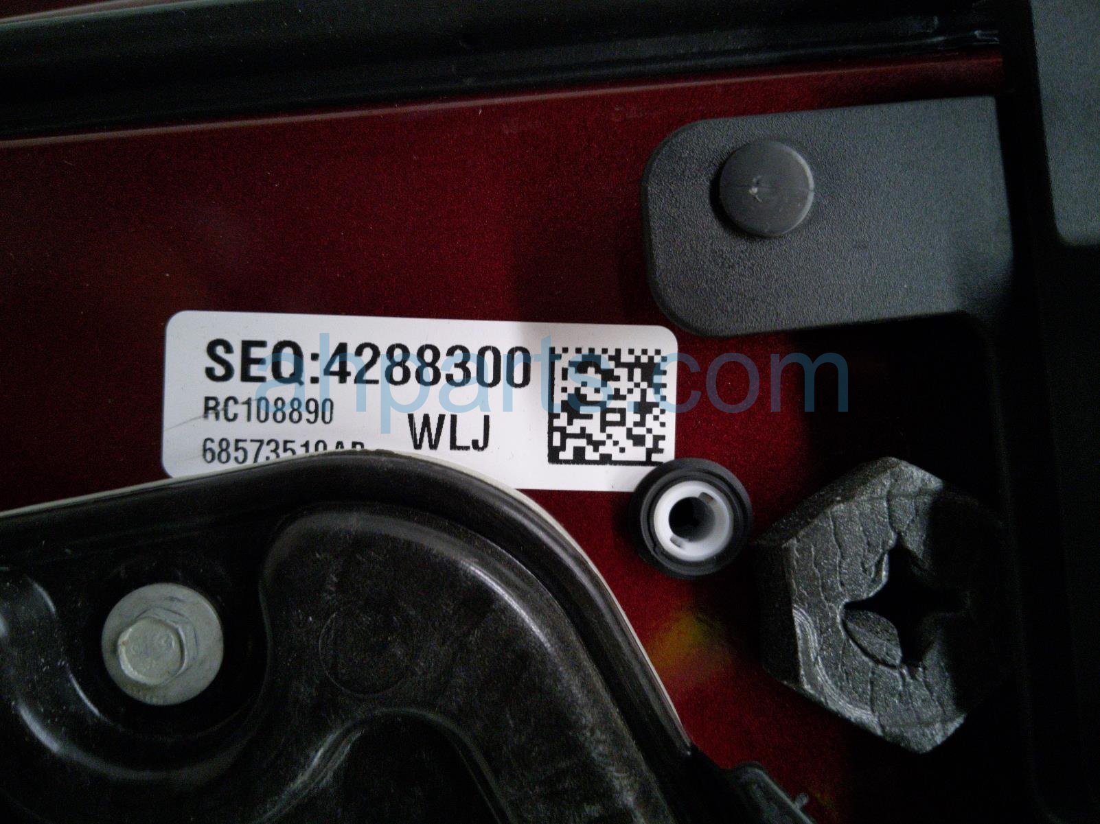 2024 Jeep Grand Cherokee Front Passenger Door Red No Mirror/trim 68376998AH Replacement 2024 Jeep Grand Cherokee Front Passenger Door Red No Mirror/trim 68376998AH Replacement thumbnail