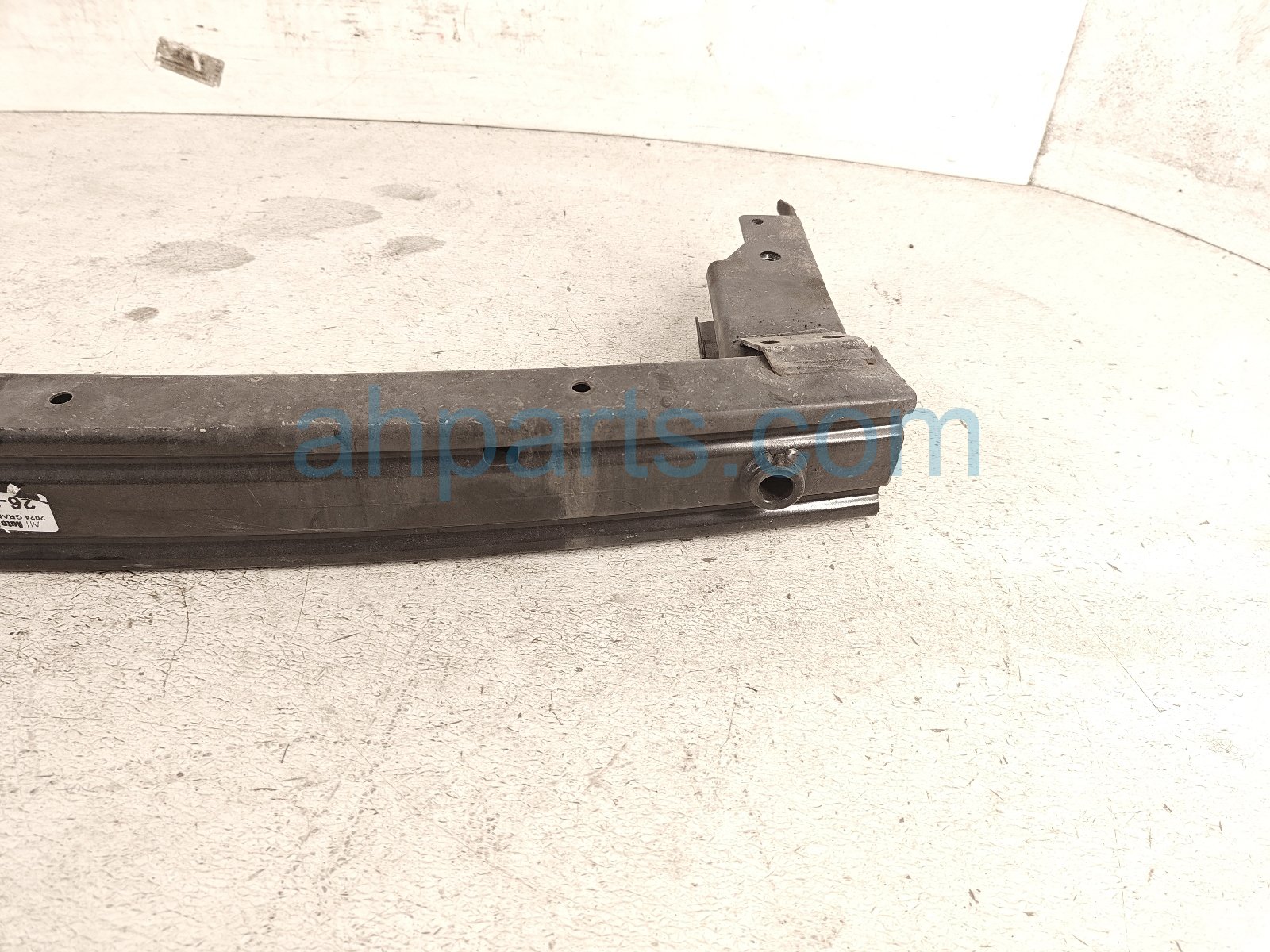 2024 Jeep Grand Cherokee Beam Rear Bumper Reinforcement Bar 68436954AD Replacement 2024 Jeep Grand Cherokee Beam Rear Bumper Reinforcement Bar 68436954AD Replacement thumbnail