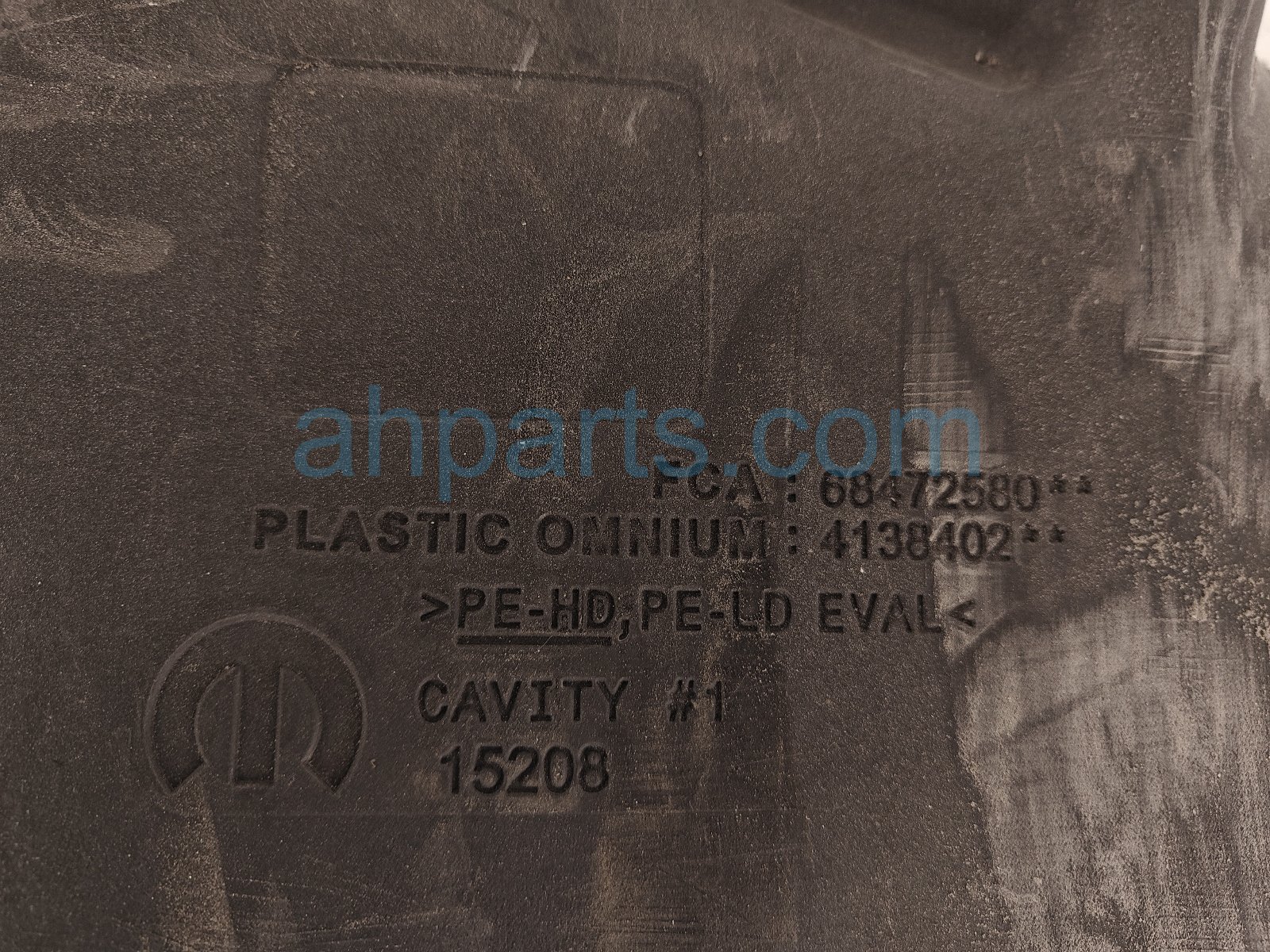 2024 Jeep Grand Cherokee Gas / Fuel Tank 68538080AD Replacement 2024 Jeep Grand Cherokee Gas / Fuel Tank 68538080AD Replacement thumbnail