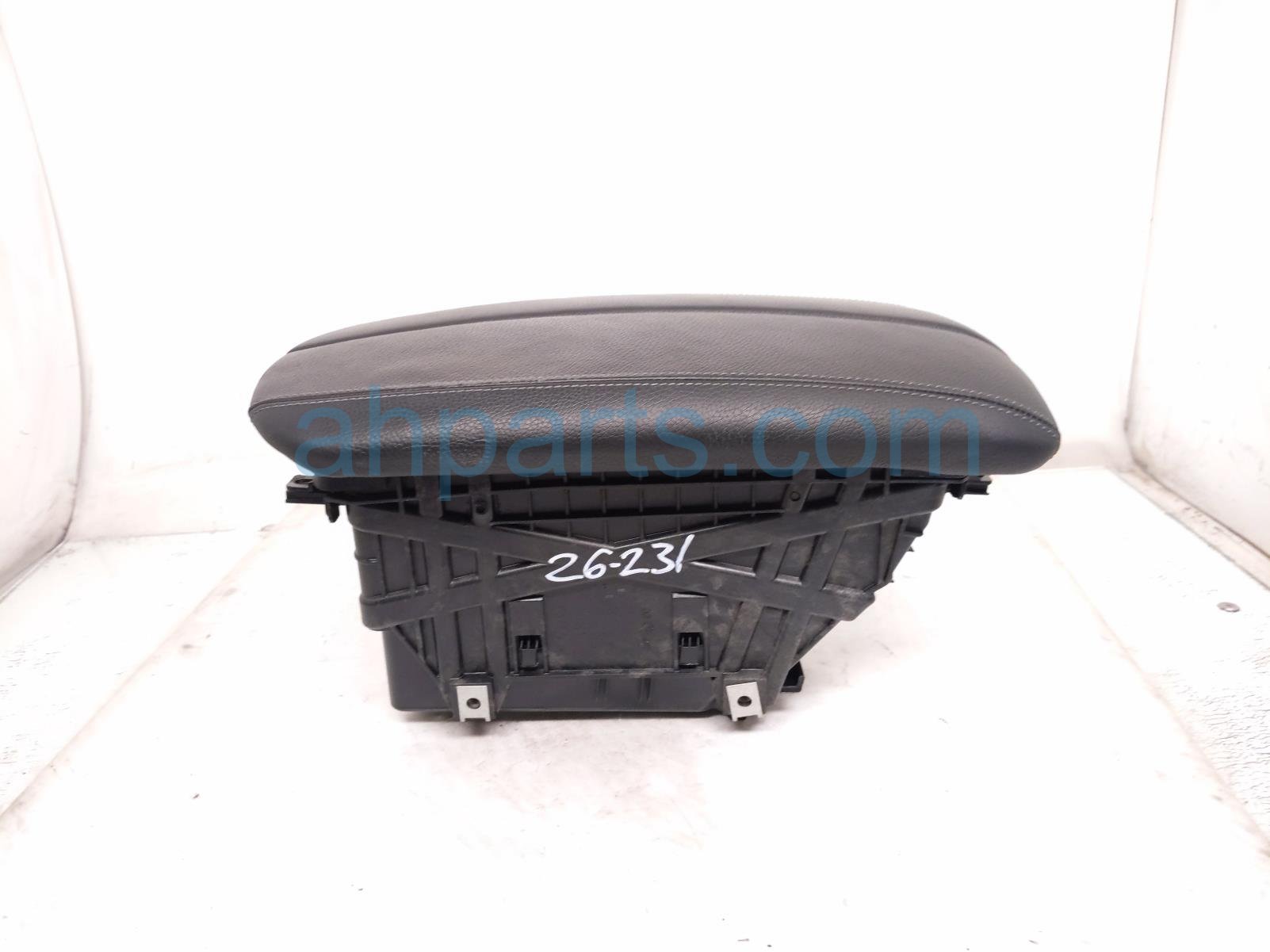 2018 BMW X5 Center Console Armrest Lid Black 51168061422 Replacement 2018 BMW X5 Center Console Armrest Lid Black 51168061422 Replacement thumbnail