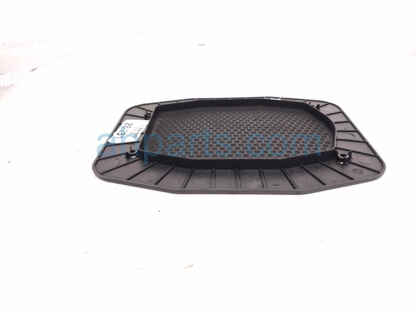 2018 BMW X5 Speaker Front Passenger Subwoofer Grille Cover 65136971882 Replacement 2018 BMW X5 Speaker Front Passenger Subwoofer Grille Cover 65136971882 Replacement thumbnail