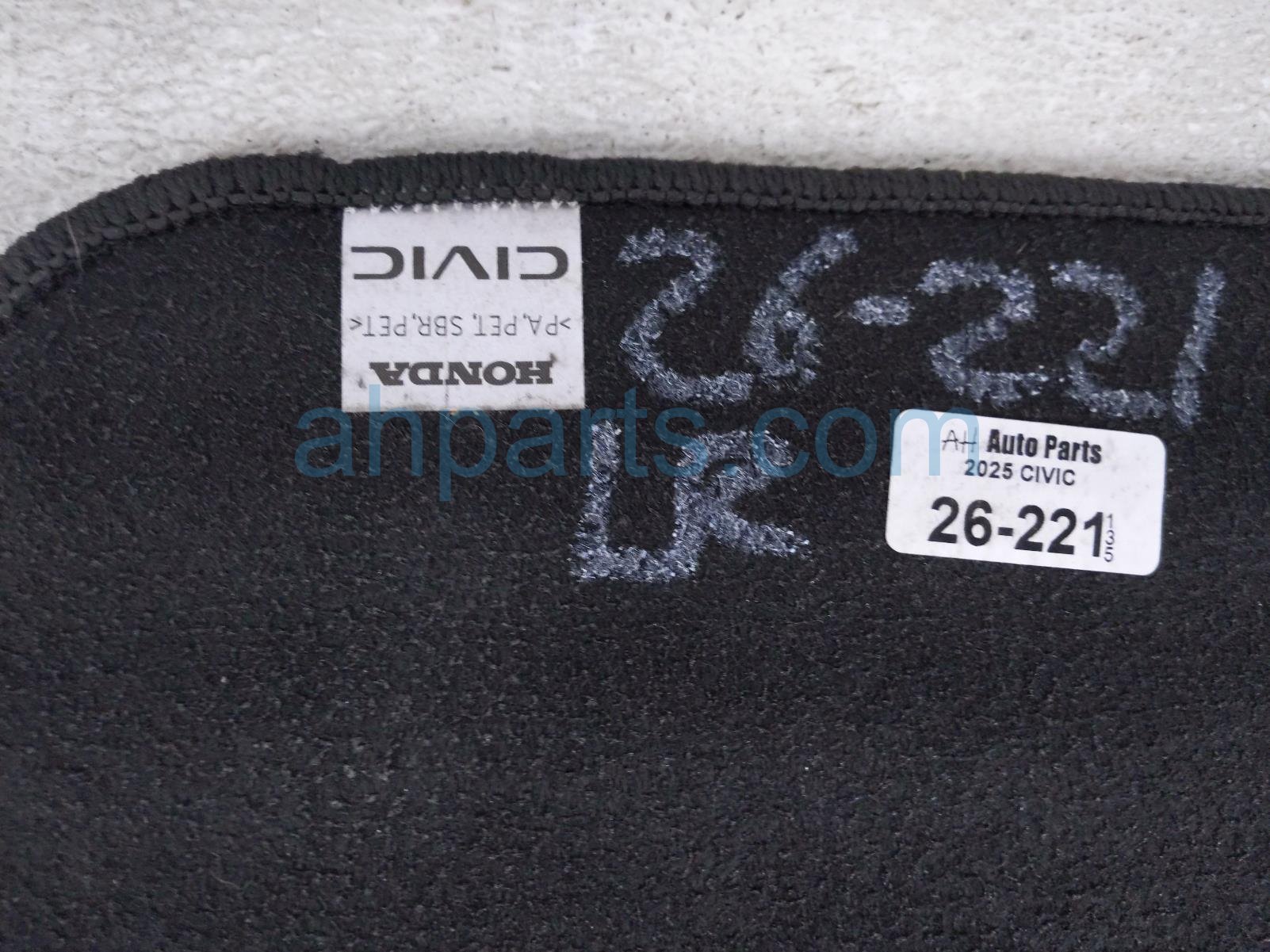 2025 Honda Civic Set Of 4 Floor Mats Black Cloth 83600 T61 A01 Replacement 2025 Honda Civic Set Of 4 Floor Mats Black Cloth 83600 T61 A01 Replacement thumbnail