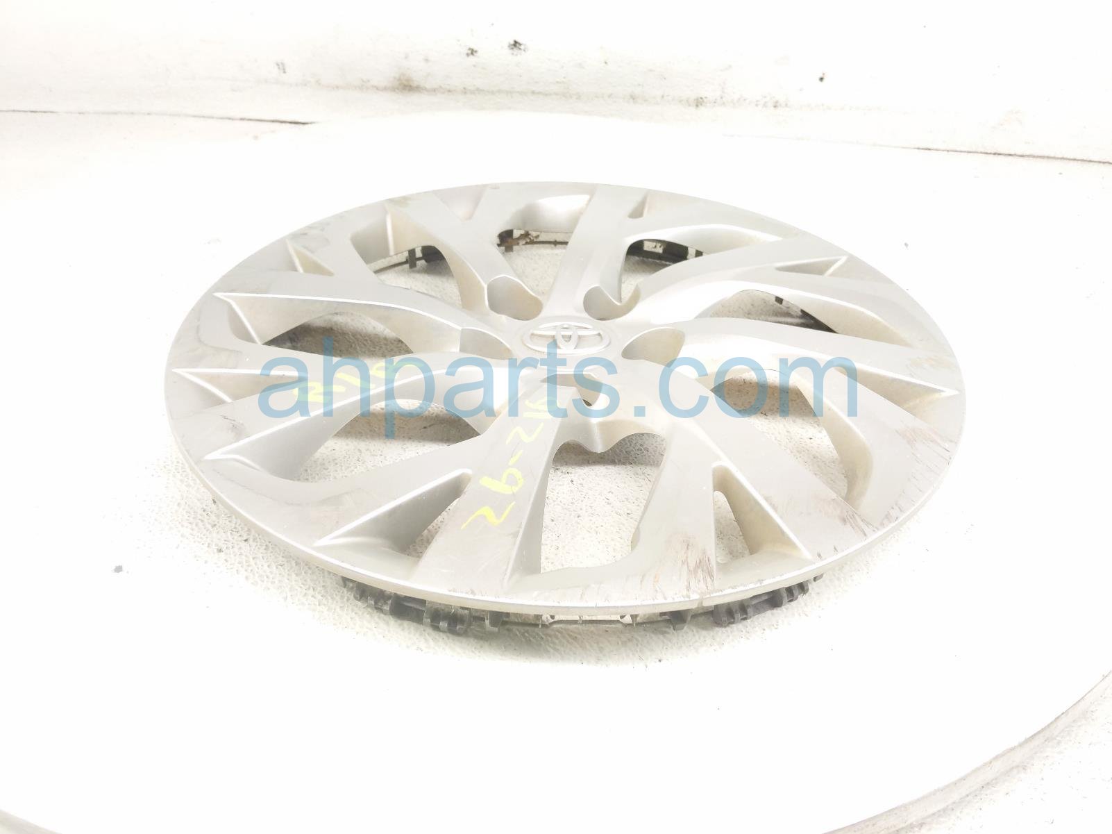 2018 Toyota Corolla Hub Cap 16'' Wheel Cover 42602 02530 Replacement 2018 Toyota Corolla Hub Cap 16'' Wheel Cover 42602 02530 Replacement thumbnail