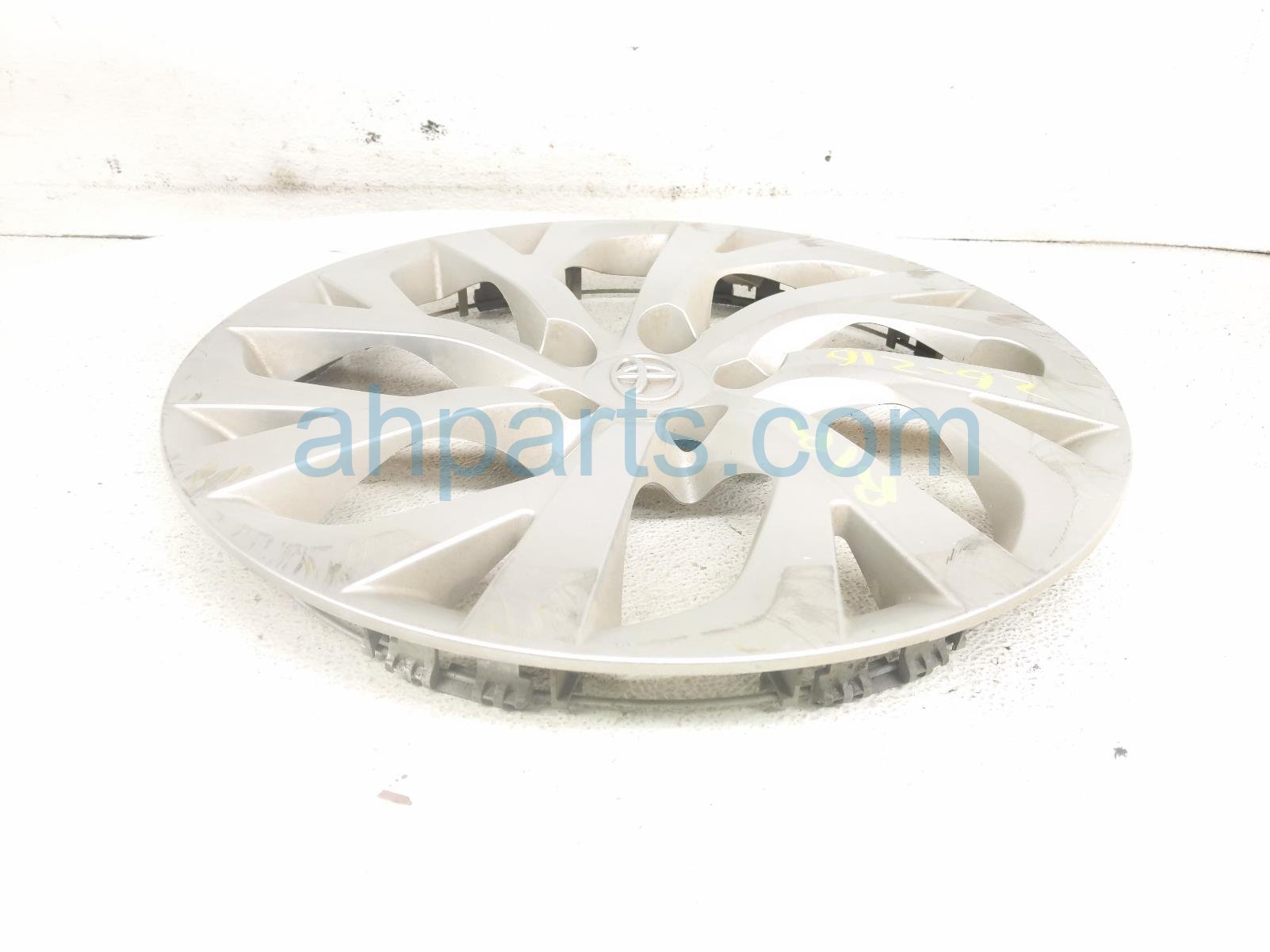 2018 Toyota Corolla Hub Cap 16'' Wheel Cover 42602 02530 Replacement 2018 Toyota Corolla Hub Cap 16'' Wheel Cover 42602 02530 Replacement thumbnail