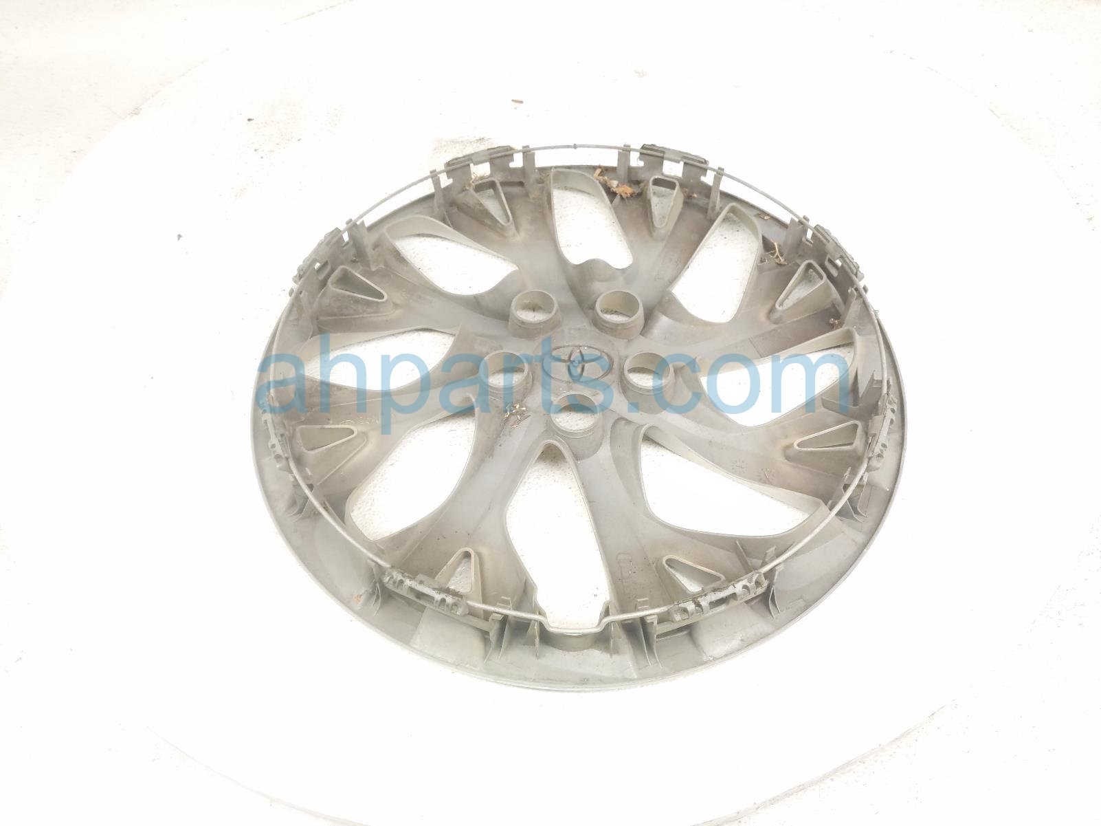 2018 Toyota Corolla Hub Cap 16'' Wheel Cover 42602 02530 Replacement 2018 Toyota Corolla Hub Cap 16'' Wheel Cover 42602 02530 Replacement thumbnail