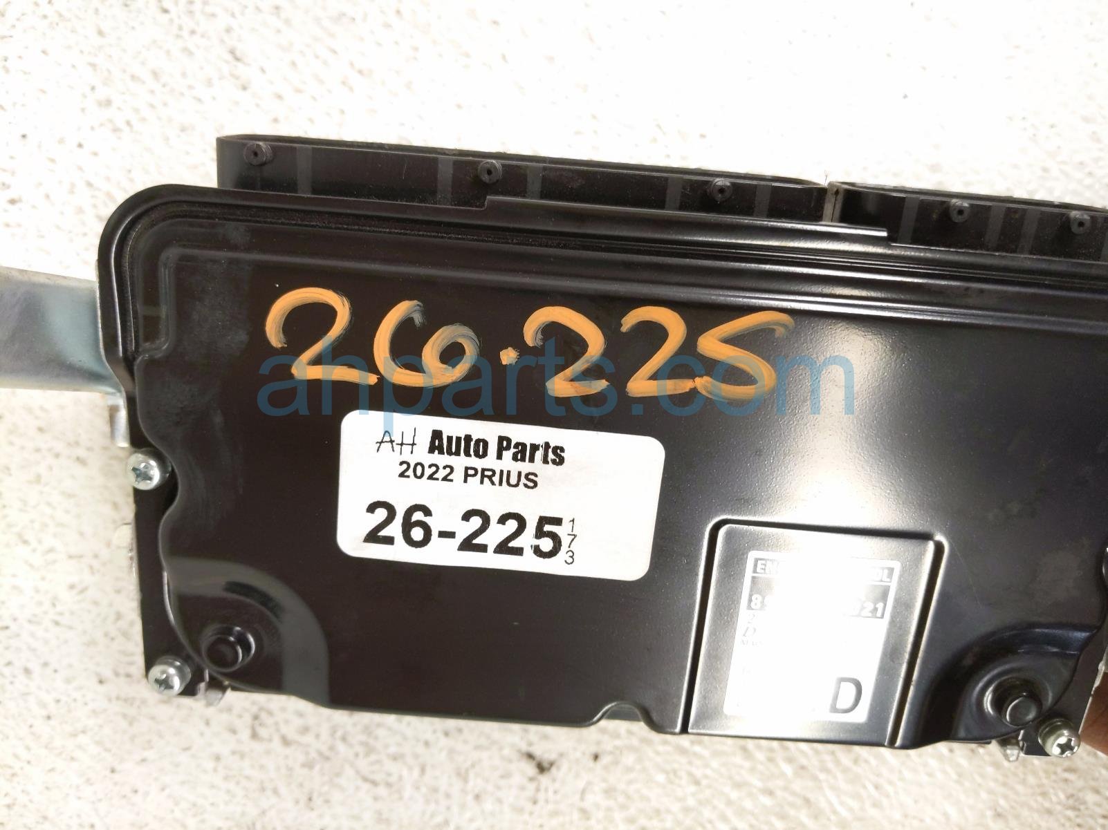 2022 Toyota Prius Ecu / Computer Engine Control Module 1.8l At Fwd 89661 47D21 Replacement 2022 Toyota Prius Ecu / Computer Engine Control Module 1.8l At Fwd 89661 47D21 Replacement thumbnail