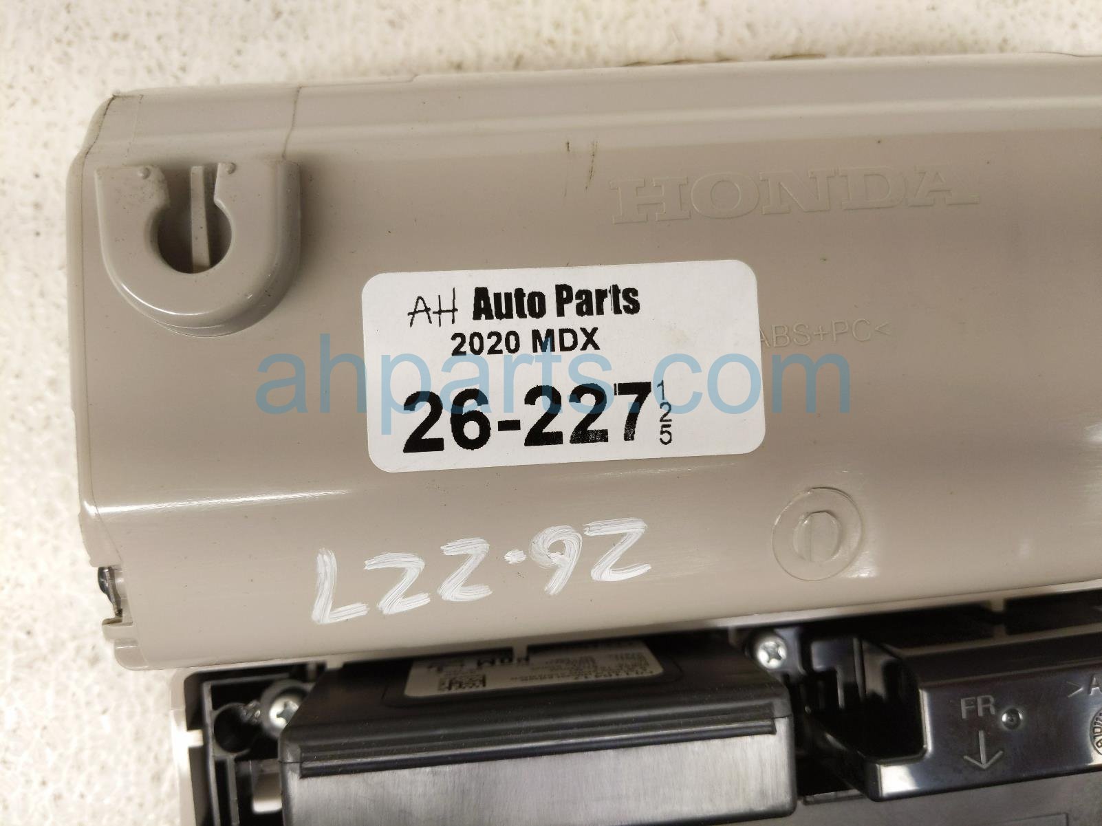 2020 Acura MDX Map Light / Roof Console Gray 83250 TX4 A02ZE Replacement 2020 Acura MDX Map Light / Roof Console Gray 83250 TX4 A02ZE Replacement thumbnail