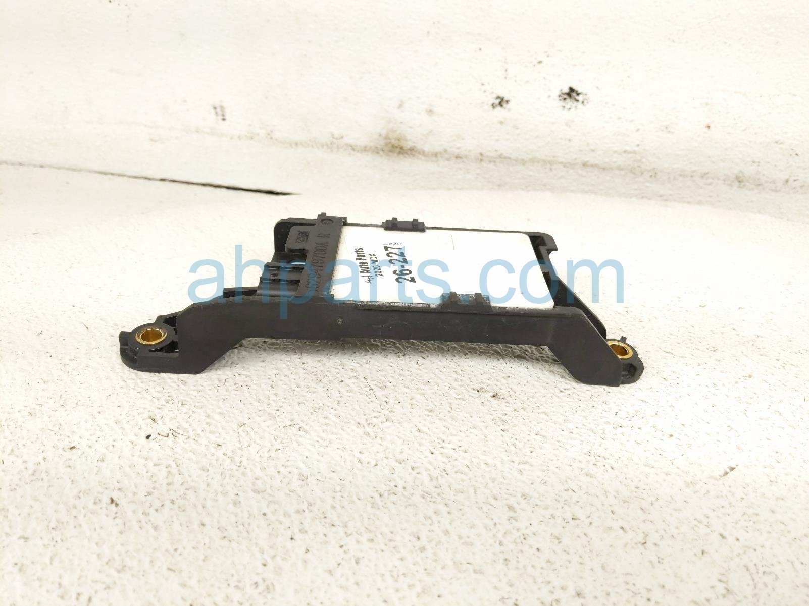 2020 Acura MDX Rear Passenger Blind Spot Radar Sensor 36931 TYR A01 Replacement 2020 Acura MDX Rear Passenger Blind Spot Radar Sensor 36931 TYR A01 Replacement thumbnail