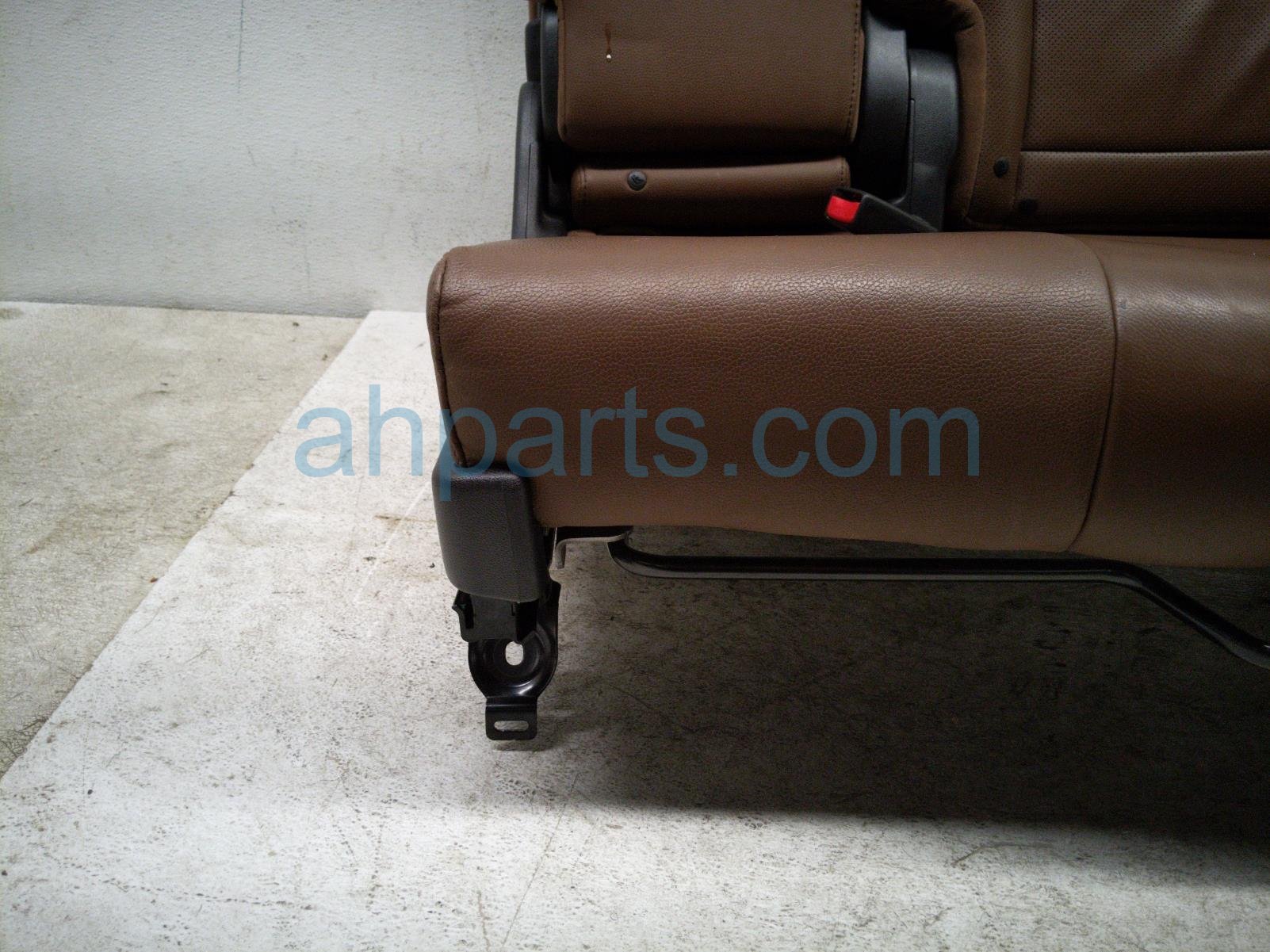 2020 Acura MDX Rear / Back (2nd Row) 2nd Row Driver Seat Brown Leather 81721 TYR L01ZD Replacement 2020 Acura MDX Rear / Back (2nd Row) 2nd Row Driver Seat Brown Leather 81721 TYR L01ZD Replacement thumbnail