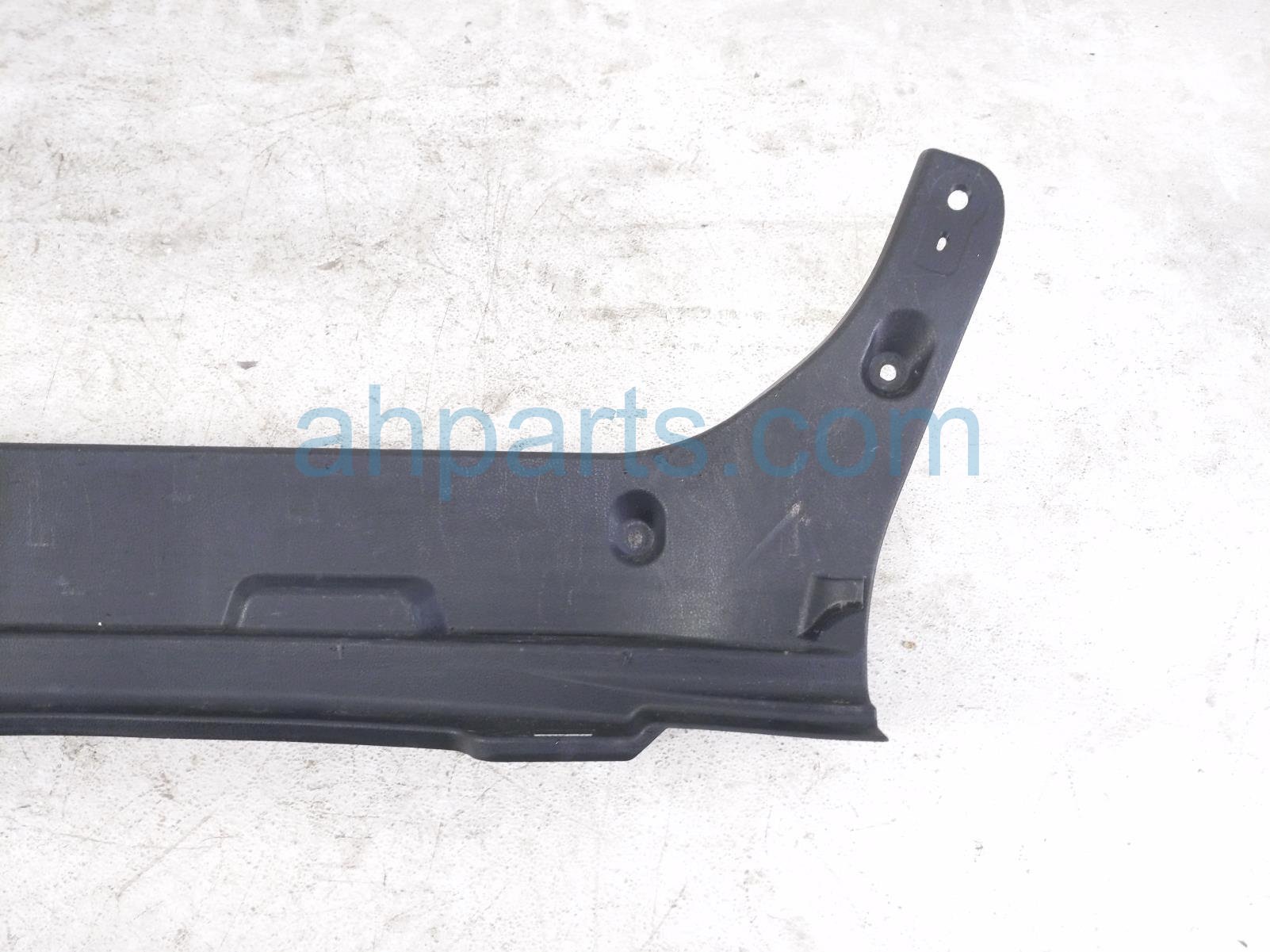 2020 Toyota Avalon Rear Trunk Sill Scuff Plate Black 58387 07020 C0 Replacement 2020 Toyota Avalon Rear Trunk Sill Scuff Plate Black 58387 07020 C0 Replacement thumbnail