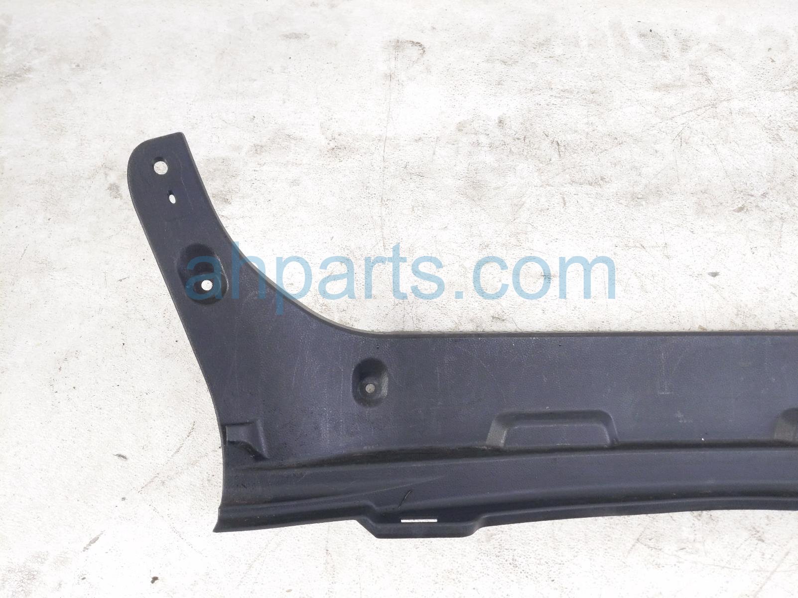 2020 Toyota Avalon Rear Trunk Sill Scuff Plate Black 58387 07020 C0 Replacement 2020 Toyota Avalon Rear Trunk Sill Scuff Plate Black 58387 07020 C0 Replacement thumbnail