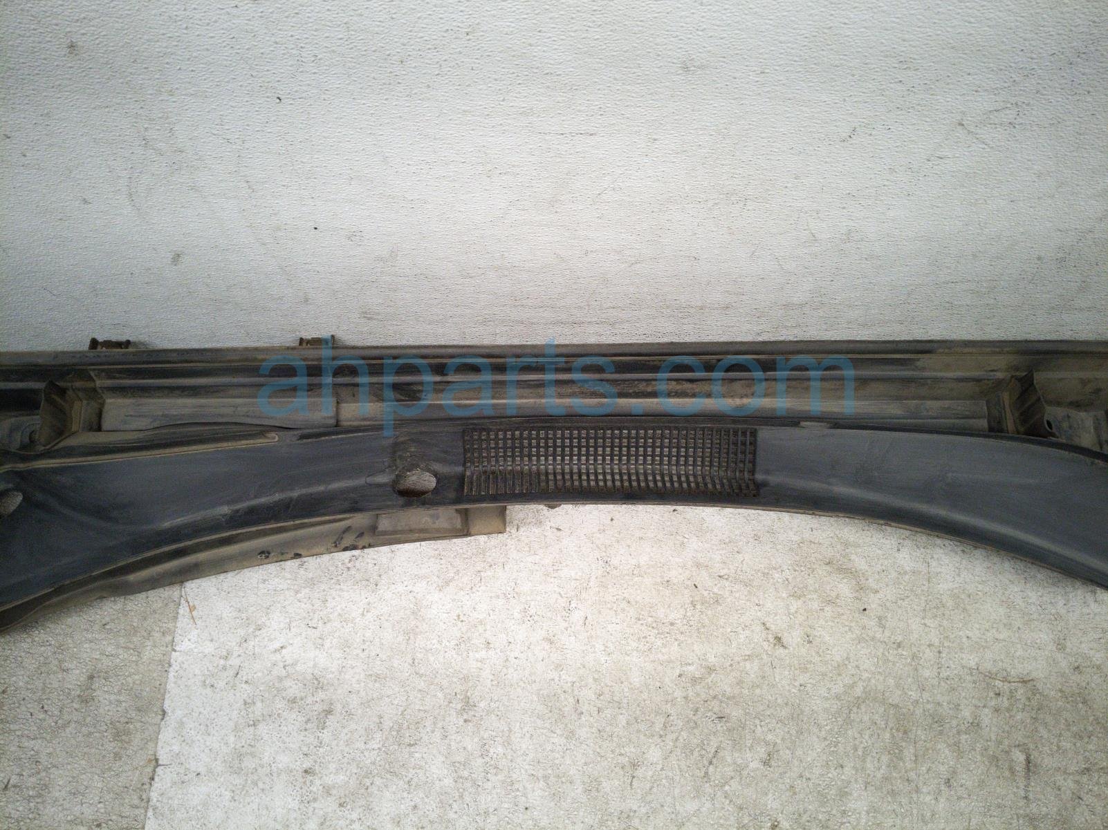 2024 Toyota Rav 4 Cover Windshield Cowl Vent Grille Panel 55708 0R050 Replacement 2024 Toyota Rav 4 Cover Windshield Cowl Vent Grille Panel 55708 0R050 Replacement thumbnail