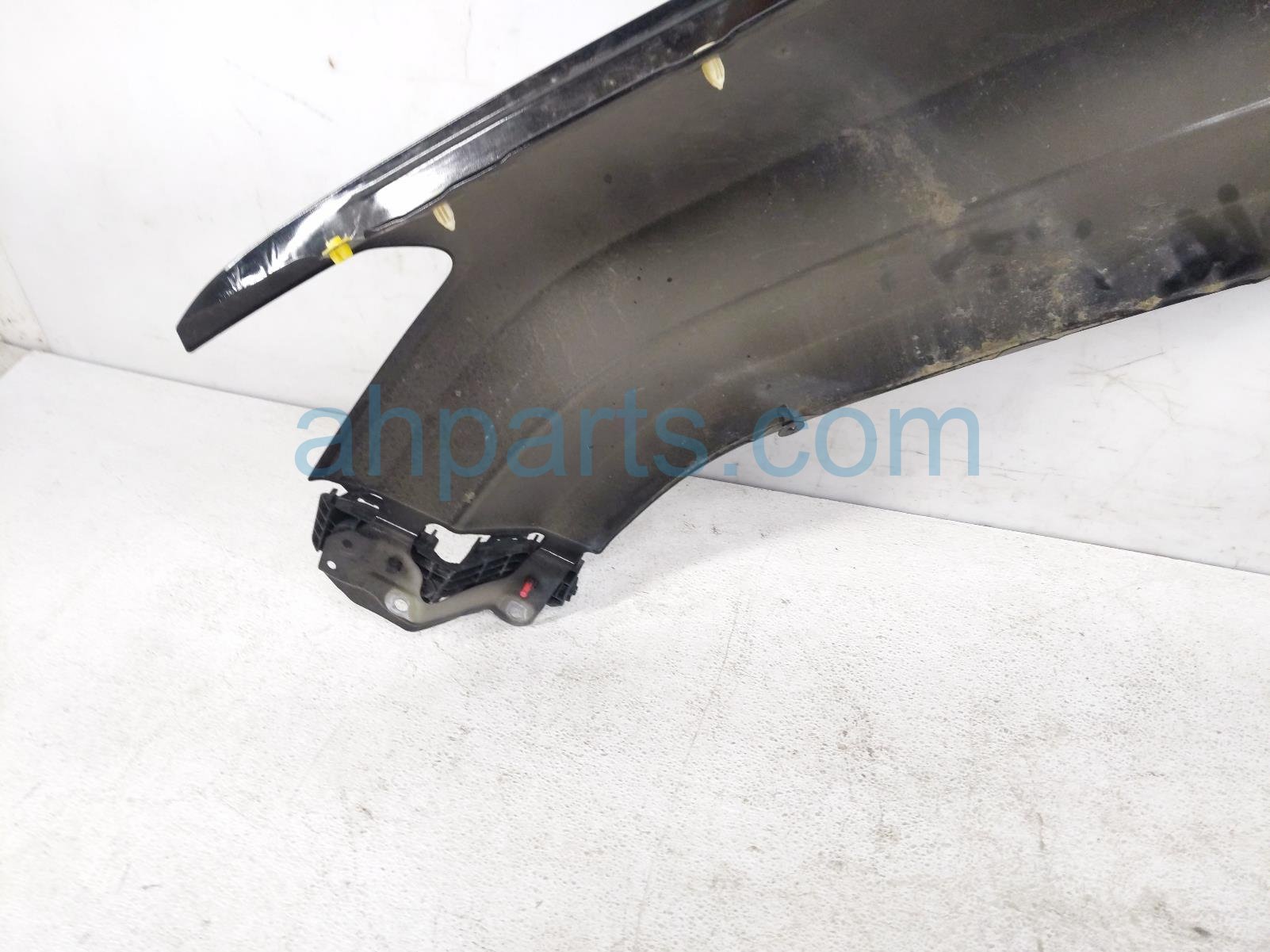 2024 Toyota Tacoma Front Passenger Fender Black 53811 AK010 Replacement 2024 Toyota Tacoma Front Passenger Fender Black 53811 AK010 Replacement thumbnail