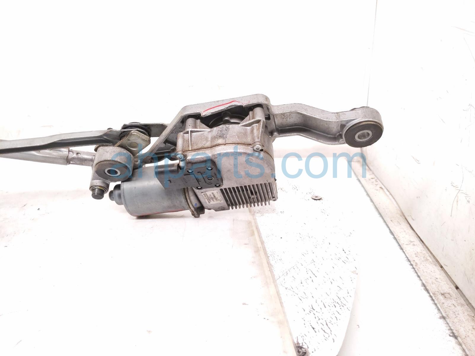 2011 Porsche Panamera Front Arms Frt Windshield Wiper Motor & Linkage 970 628 235 03 Replacement 2011 Porsche Panamera Front Arms Frt Windshield Wiper Motor & Linkage 970 628 235 03 Replacement thumbnail