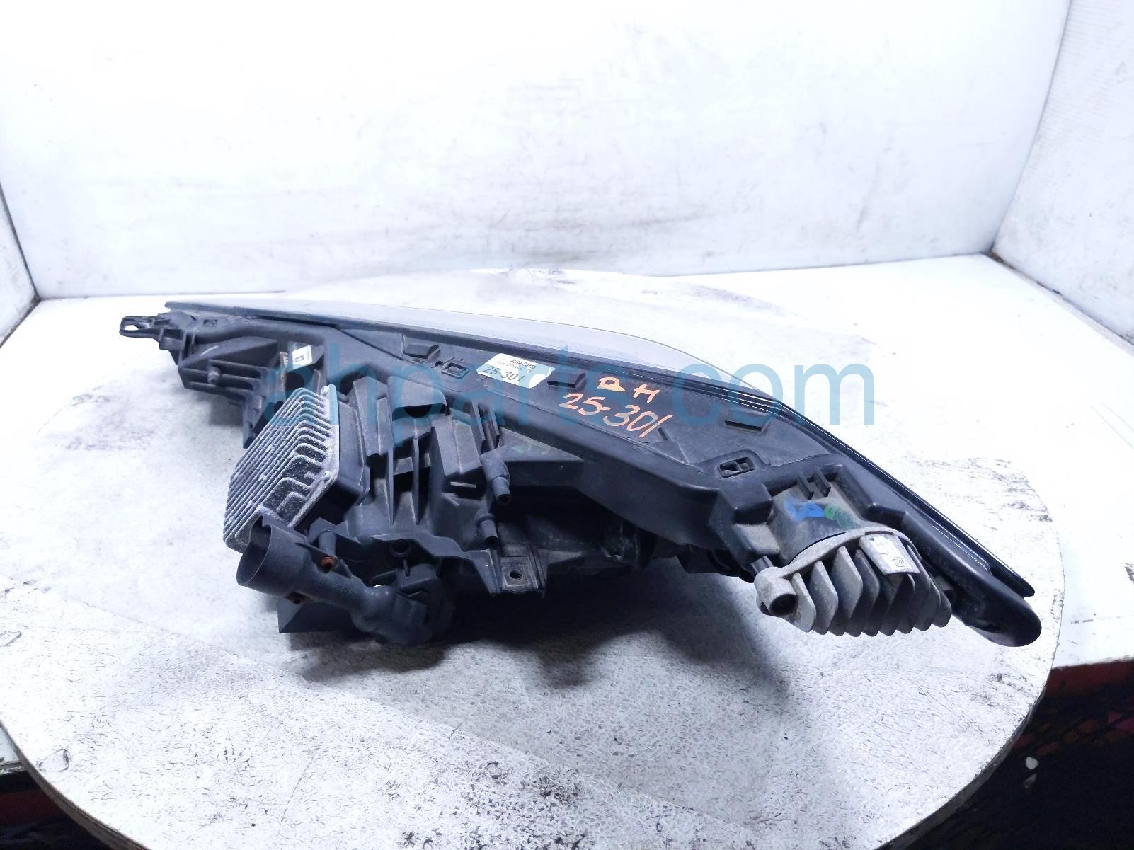 2024 Chevy Corvette Headlight Passenger Headlamp / Light 85869243 Replacement 2024 Chevy Corvette Headlight Passenger Headlamp / Light 85869243 Replacement thumbnail