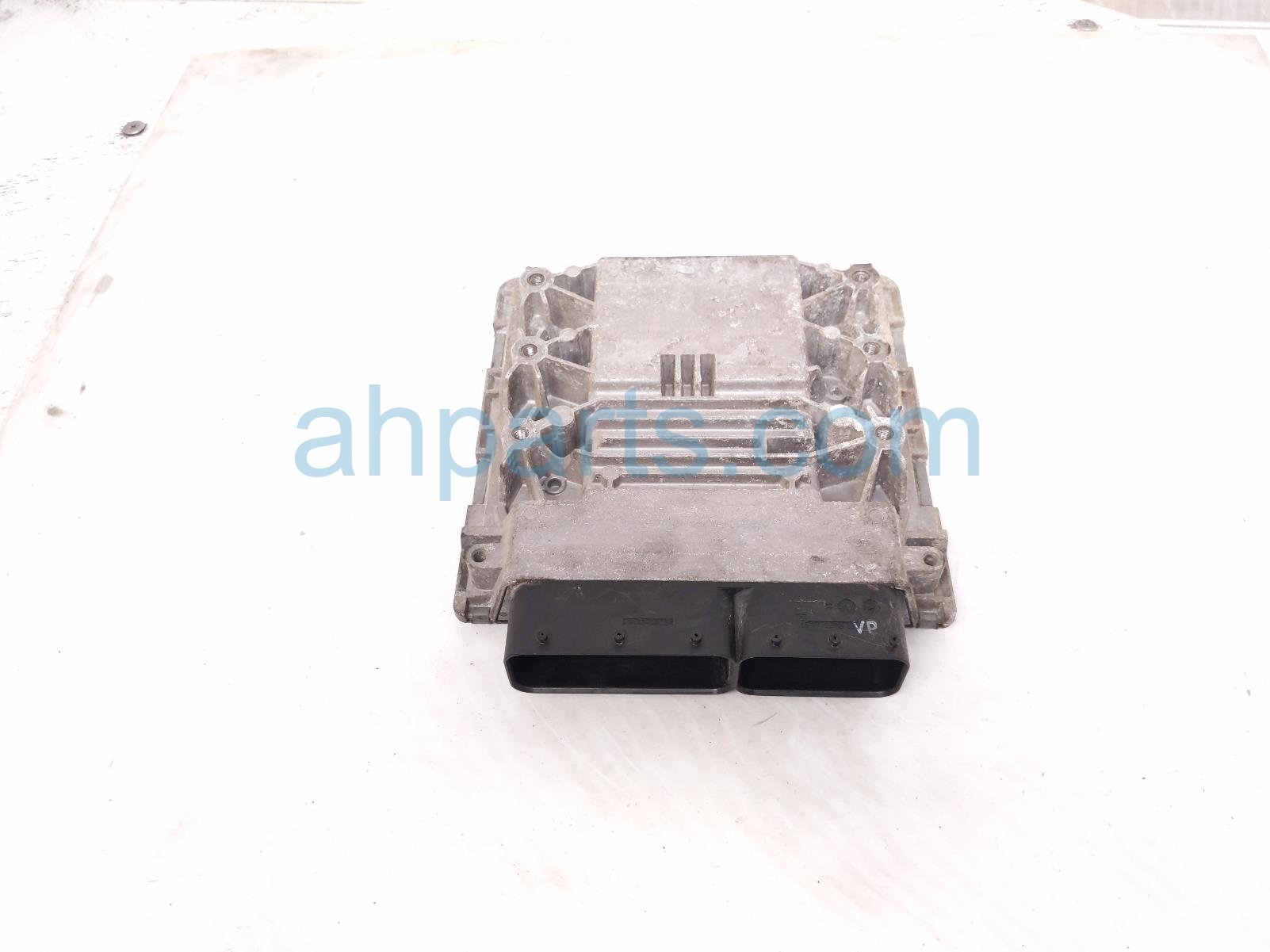 2011 Porsche Panamera Ecu Control Module / Engine Computer Unit 4.8l At Awd 970 618 601 03 Replacement 2011 Porsche Panamera Ecu Control Module / Engine Computer Unit 4.8l At Awd 970 618 601 03 Replacement thumbnail