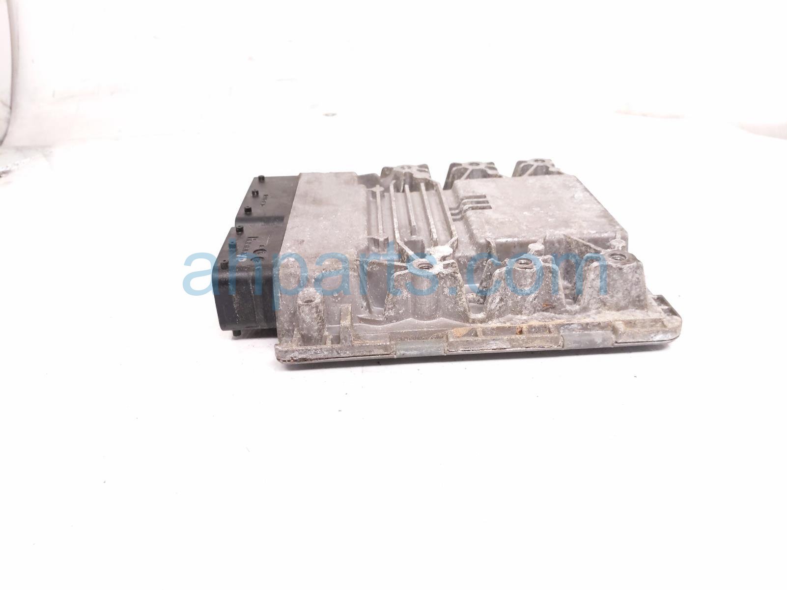 2011 Porsche Panamera Ecu Control Module / Engine Computer Unit 4.8l At Awd 970 618 601 03 Replacement 2011 Porsche Panamera Ecu Control Module / Engine Computer Unit 4.8l At Awd 970 618 601 03 Replacement thumbnail