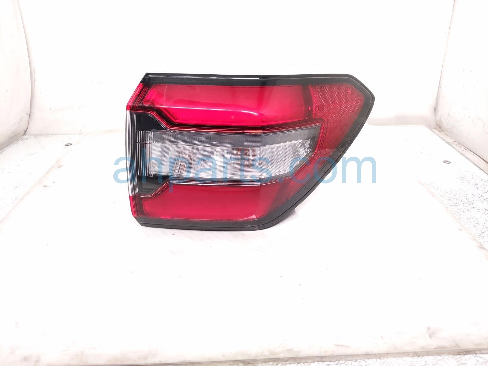 Honda RH TAIL LAMP (ON BODY)