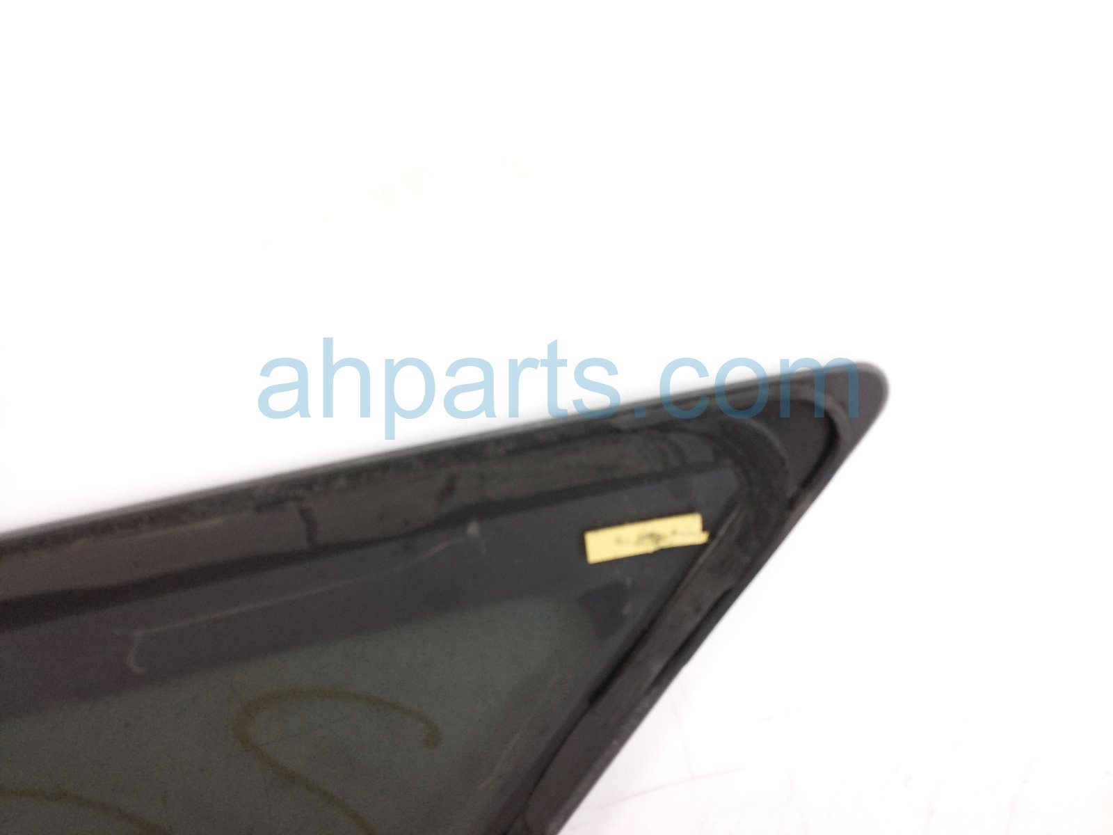 2024 Honda Pilot Driver Quarter Window Glass 73560 T90 A01 Replacement 2024 Honda Pilot Driver Quarter Window Glass 73560 T90 A01 Replacement thumbnail