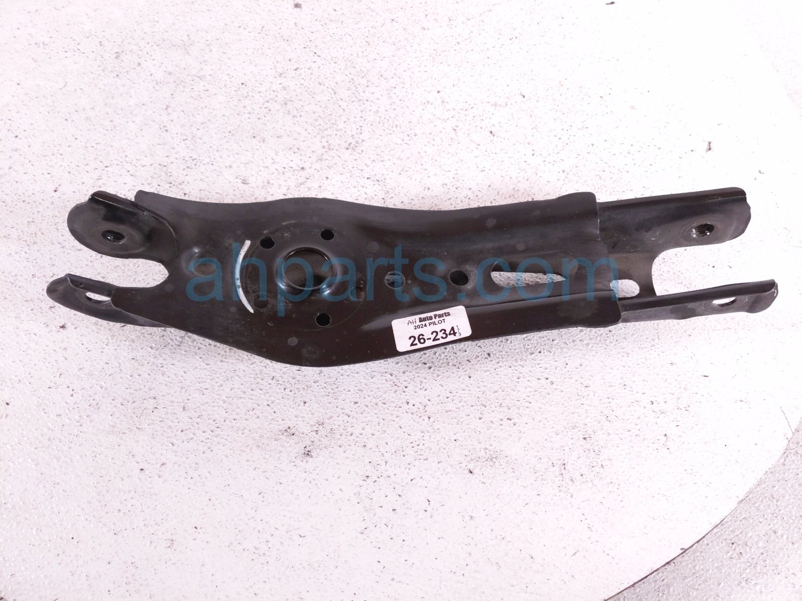2024 Honda Pilot Rear Driver Spring Seat Lower Control Arm 52356 T90 A01 Replacement 2024 Honda Pilot Rear Driver Spring Seat Lower Control Arm 52356 T90 A01 Replacement thumbnail