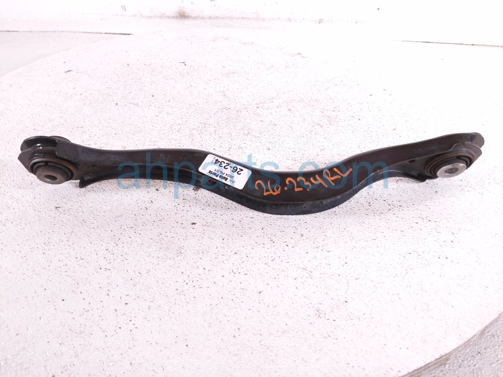 2024 Honda Pilot Rear Driver Lateral Lower Control Arm 52340 T90 A00 Replacement 2024 Honda Pilot Rear Driver Lateral Lower Control Arm 52340 T90 A00 Replacement thumbnail