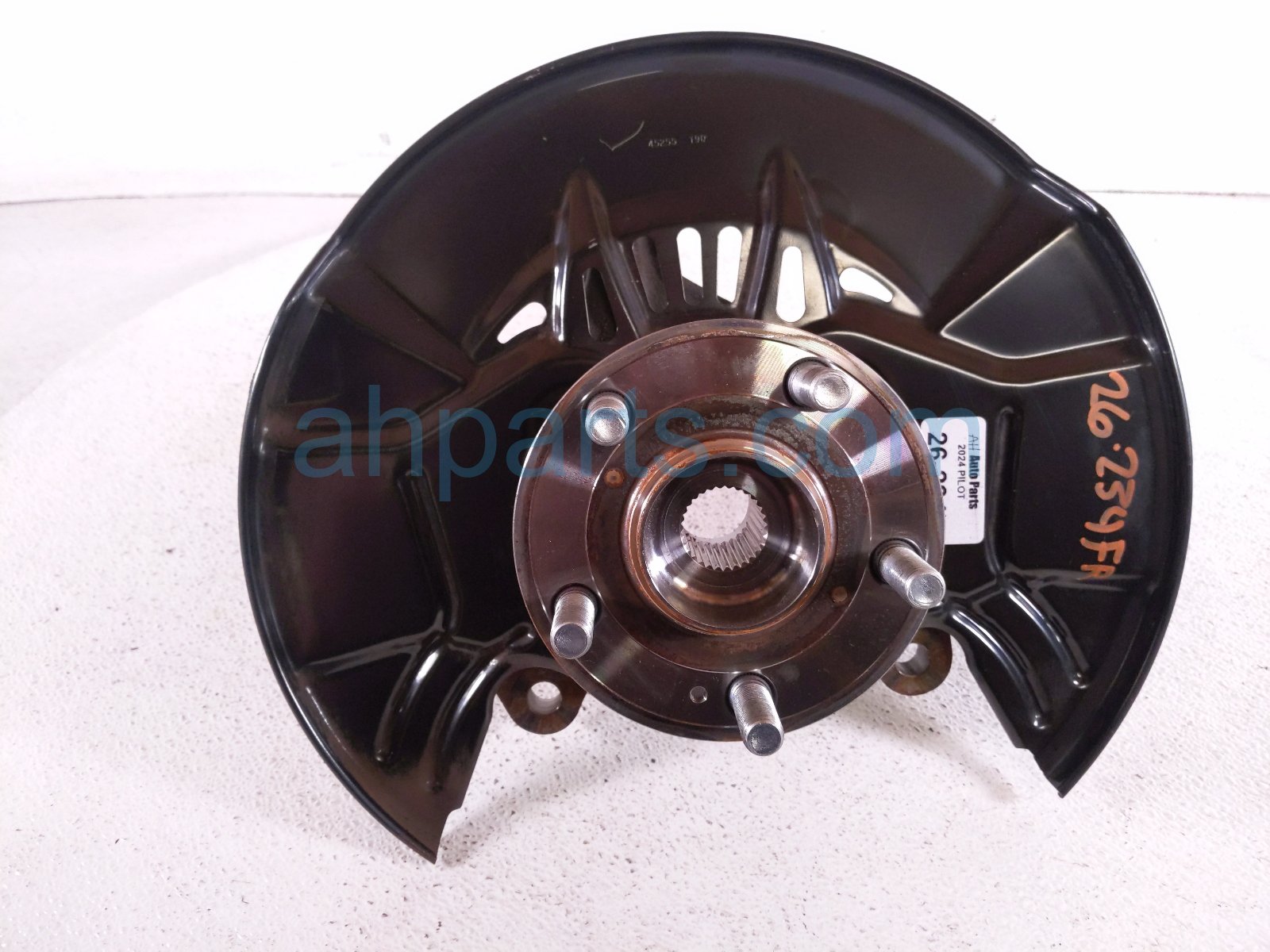 $299 Honda FR/RH SPINDLE KNUCKLE HUB - AWD $299 Honda FR/RH SPINDLE KNUCKLE HUB - AWD