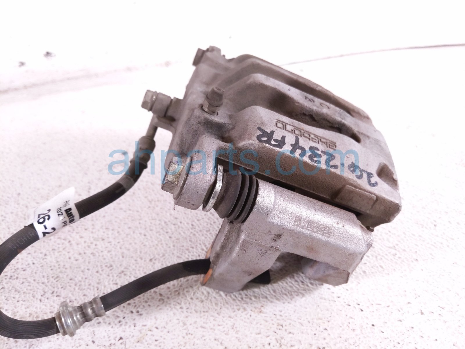 2024 Honda Pilot Front Passenger Brake Caliper 45018 T90 A00 Replacement 2024 Honda Pilot Front Passenger Brake Caliper 45018 T90 A00 Replacement thumbnail