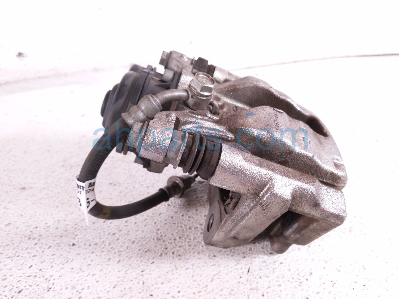 2024 Honda Pilot Core Core Rear Driver Brake Caliper W/ Act 43017 TYA A00 Replacement 2024 Honda Pilot Core Core Rear Driver Brake Caliper W/ Act 43017 TYA A00 Replacement thumbnail