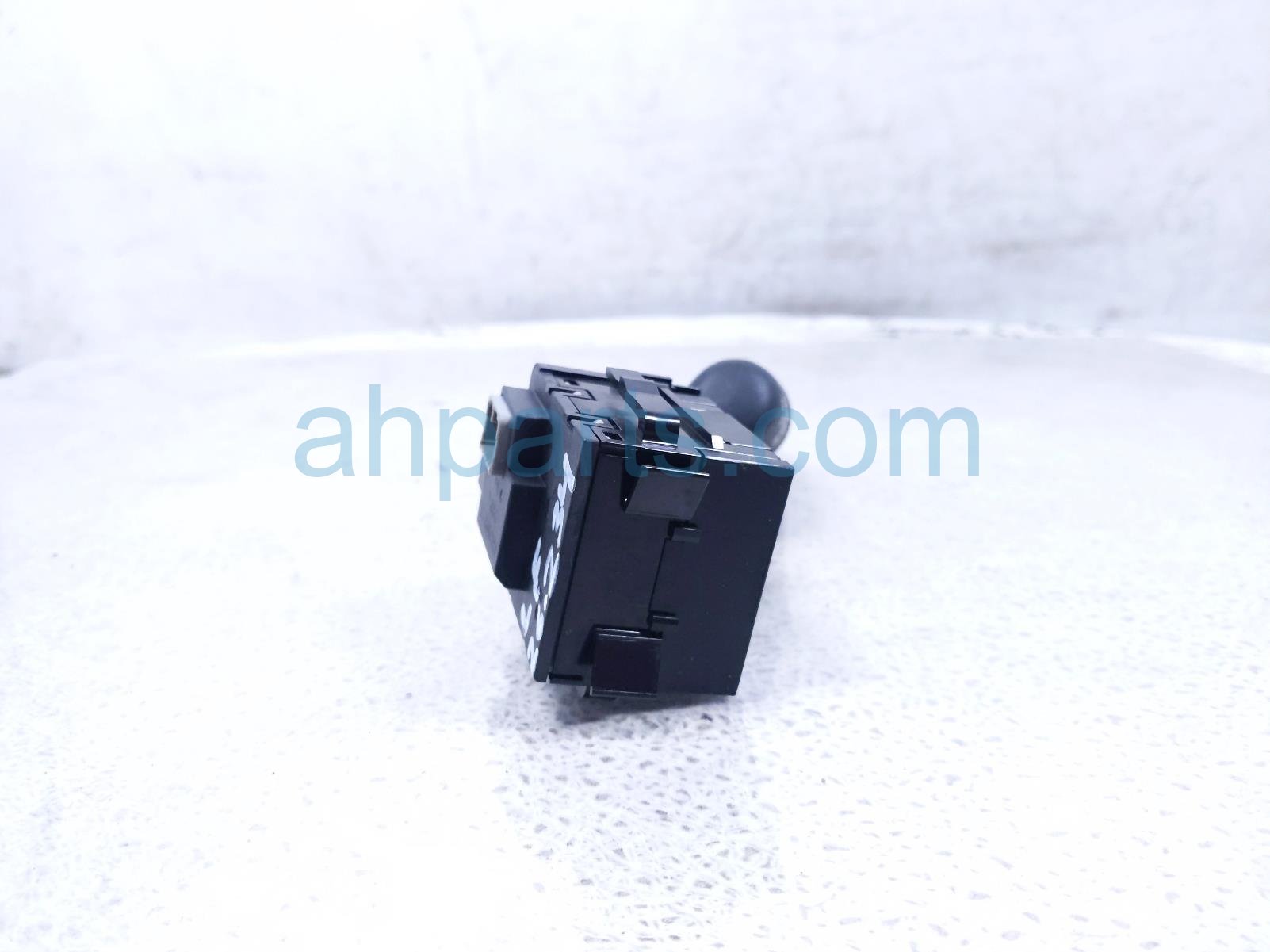 2024 Honda Pilot Combo Windshield Wiper Column Switch 35256 3A0 H91 Replacement 2024 Honda Pilot Combo Windshield Wiper Column Switch 35256 3A0 H91 Replacement thumbnail