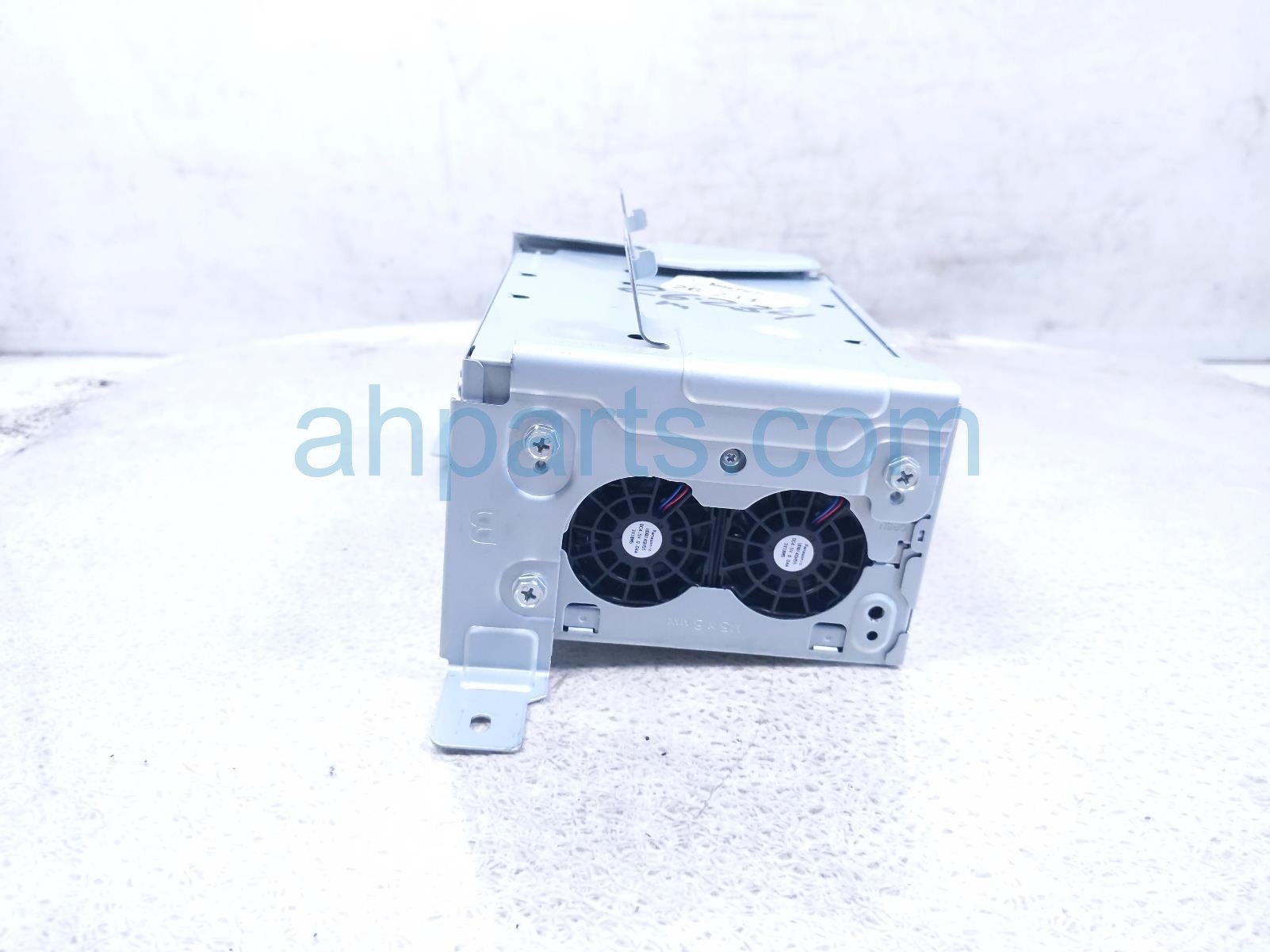 2024 Honda Pilot Audio/radio Receiver 8A500 T90 A21 Replacement 2024 Honda Pilot Audio/radio Receiver 8A500 T90 A21 Replacement thumbnail