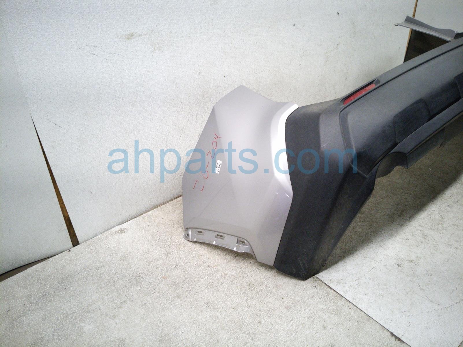 2024 Toyota Rav 4 Rear Bumper Cover Silver 52159 0R160 Replacement 2024 Toyota Rav 4 Rear Bumper Cover Silver 52159 0R160 Replacement thumbnail