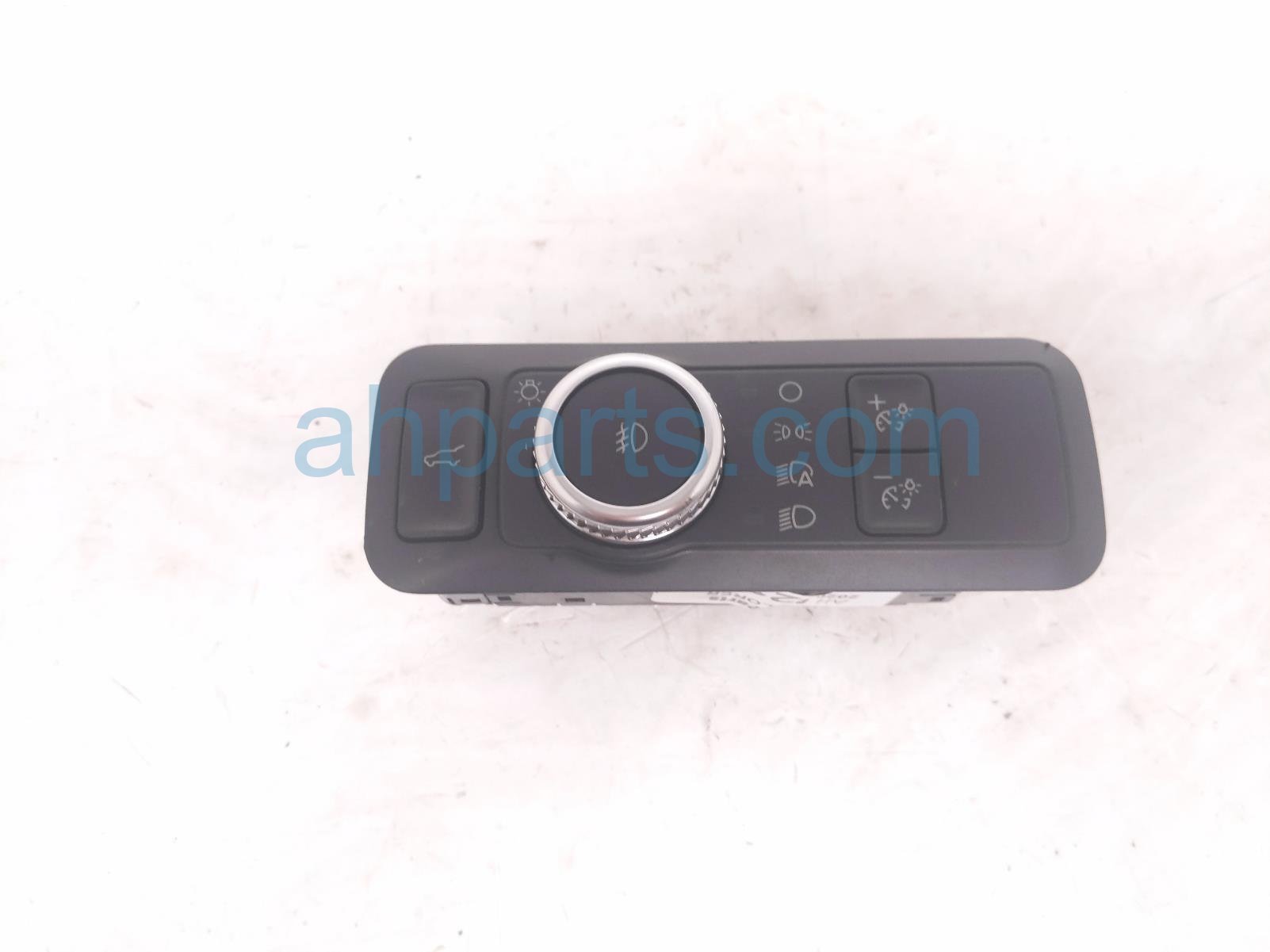 2020 Ford Explorer Headlamp Switch Assy (on Dash) SW 8800 Replacement 2020 Ford Explorer Headlamp Switch Assy (on Dash) SW 8800 Replacement thumbnail