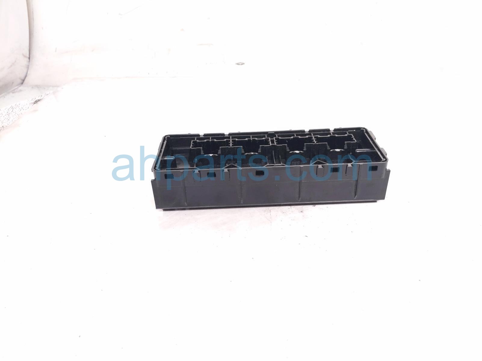 2021 Chevy Blazer A/c Heater Control Module 84692592 Replacement 2021 Chevy Blazer A/c Heater Control Module 84692592 Replacement thumbnail