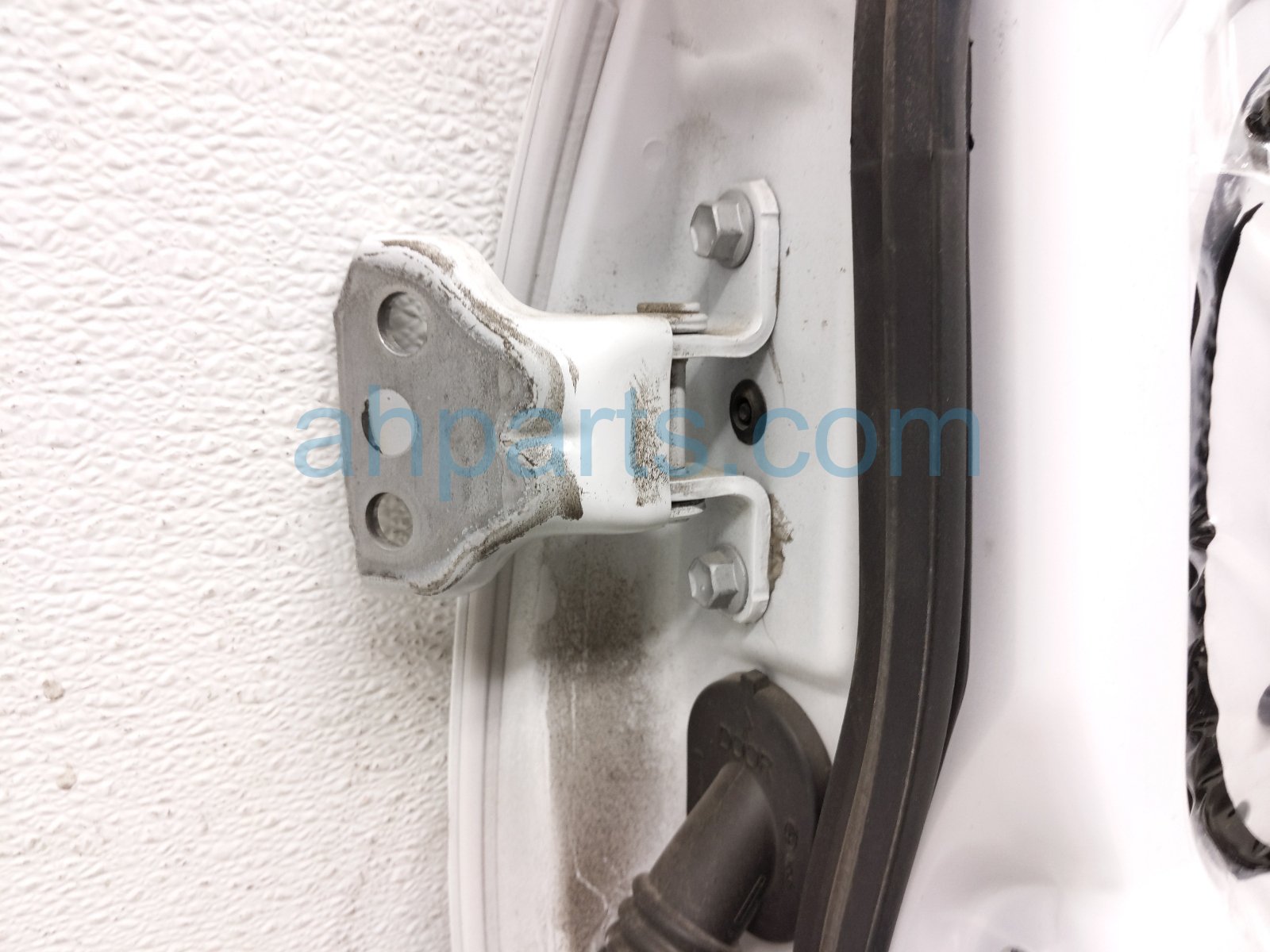 2024 Subaru WRX Front Passenger Door White No Mirror/trim* 60009VC0409P Replacement 2024 Subaru WRX Front Passenger Door White No Mirror/trim* 60009VC0409P Replacement thumbnail