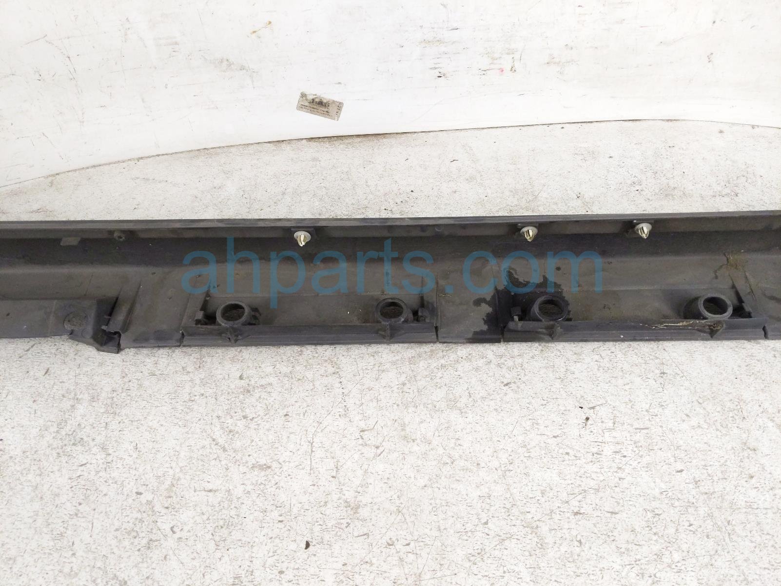2014 Toyota Prius Trim Driver Rocker Molding Grey 57402 47100 Replacement 2014 Toyota Prius Trim Driver Rocker Molding Grey 57402 47100 Replacement thumbnail