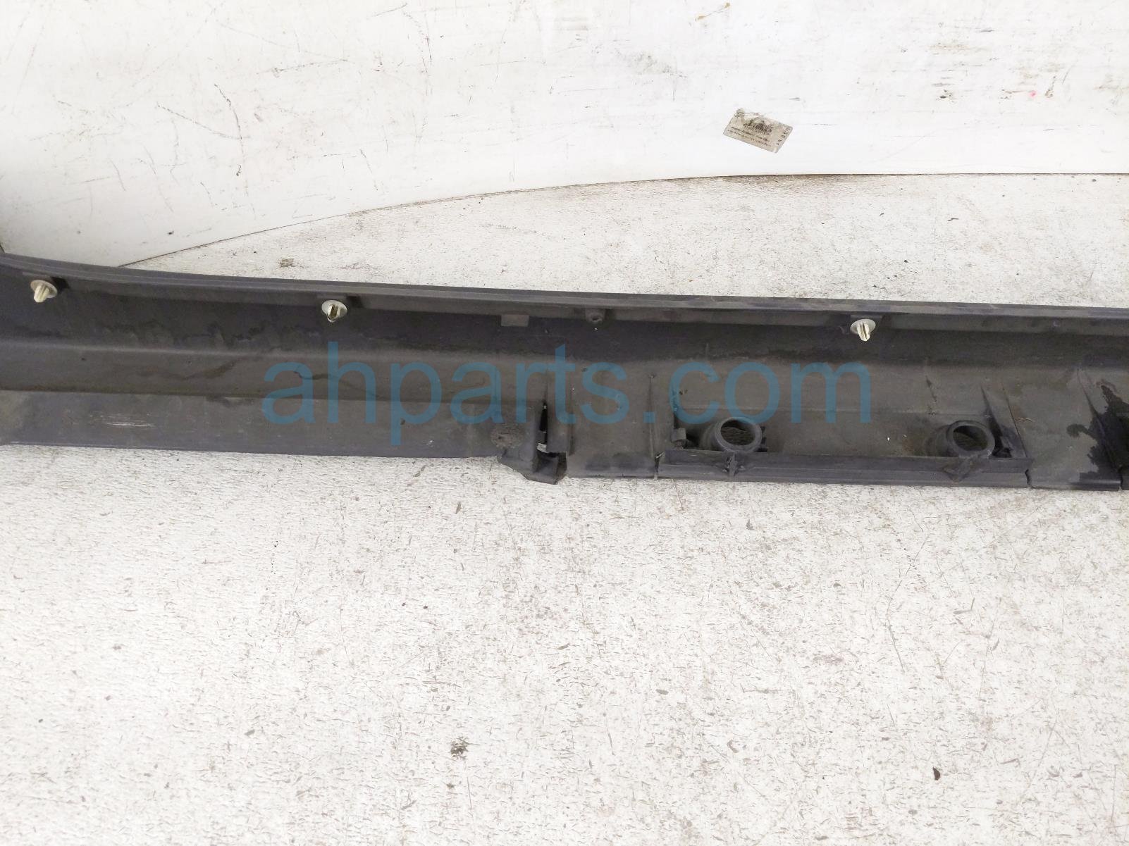 2014 Toyota Prius Trim Driver Rocker Molding Grey 57402 47100 Replacement 2014 Toyota Prius Trim Driver Rocker Molding Grey 57402 47100 Replacement thumbnail