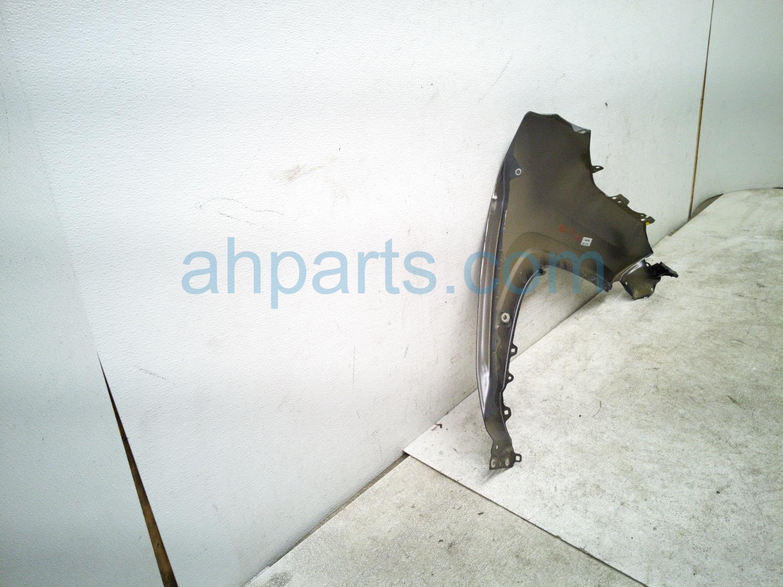 2024 Toyota Rav 4 Front Driver Fender Grey *dent 53812 0R110 Replacement 2024 Toyota Rav 4 Front Driver Fender Grey *dent 53812 0R110 Replacement thumbnail