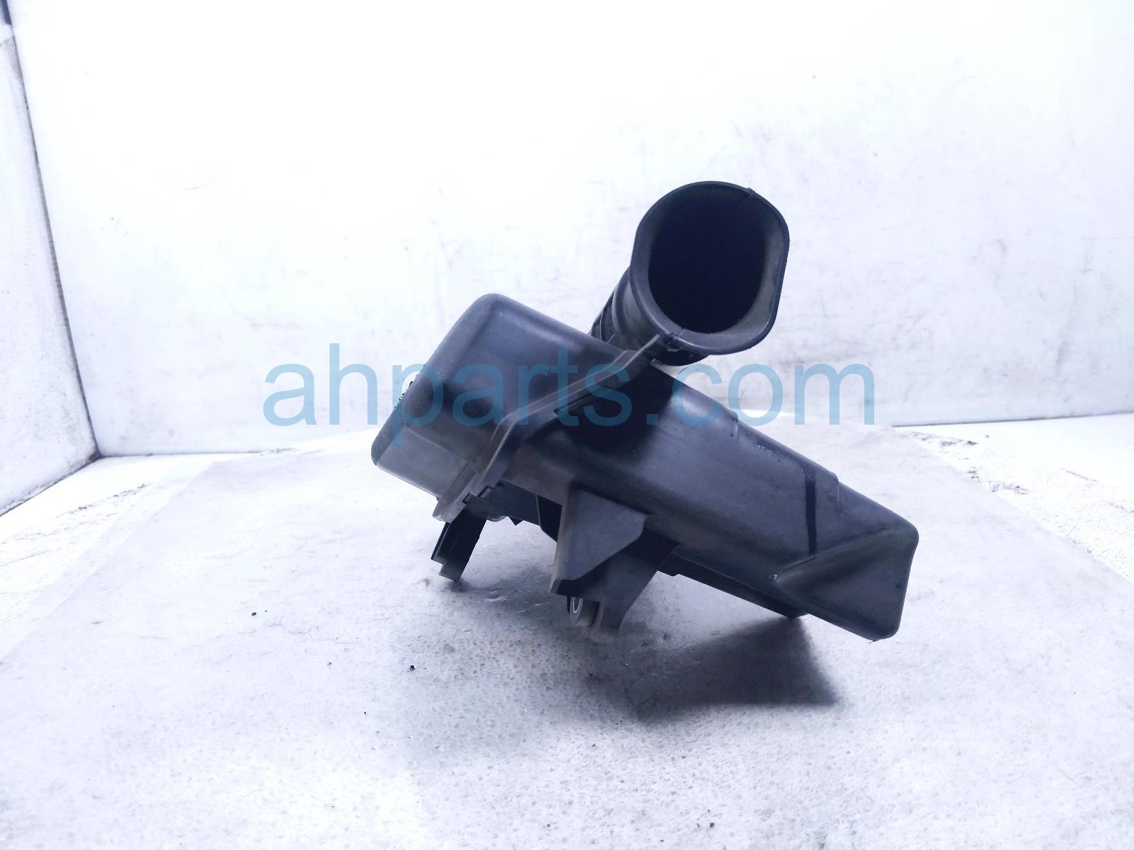 2014 Toyota Prius Intake Air Resonator Chamber Assy 17750 37070 Replacement 2014 Toyota Prius Intake Air Resonator Chamber Assy 17750 37070 Replacement thumbnail