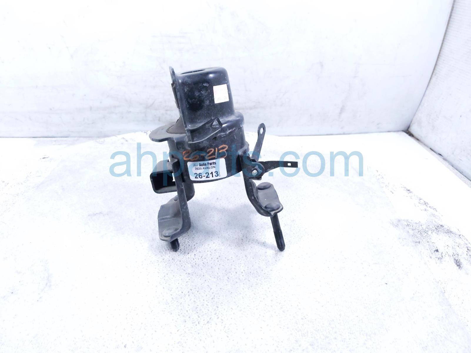 2020 Toyota Avalon Engine/motor Rear Engine Mount 2.5l Hyb Fwd 2371 F0020 Replacement 2020 Toyota Avalon Engine/motor Rear Engine Mount 2.5l Hyb Fwd 2371 F0020 Replacement thumbnail