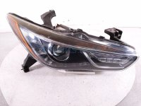 Infiniti RH HEADLAMP / LIGHT - NEEDS POLISH Infiniti RH HEADLAMP / LIGHT - NEEDS POLISH